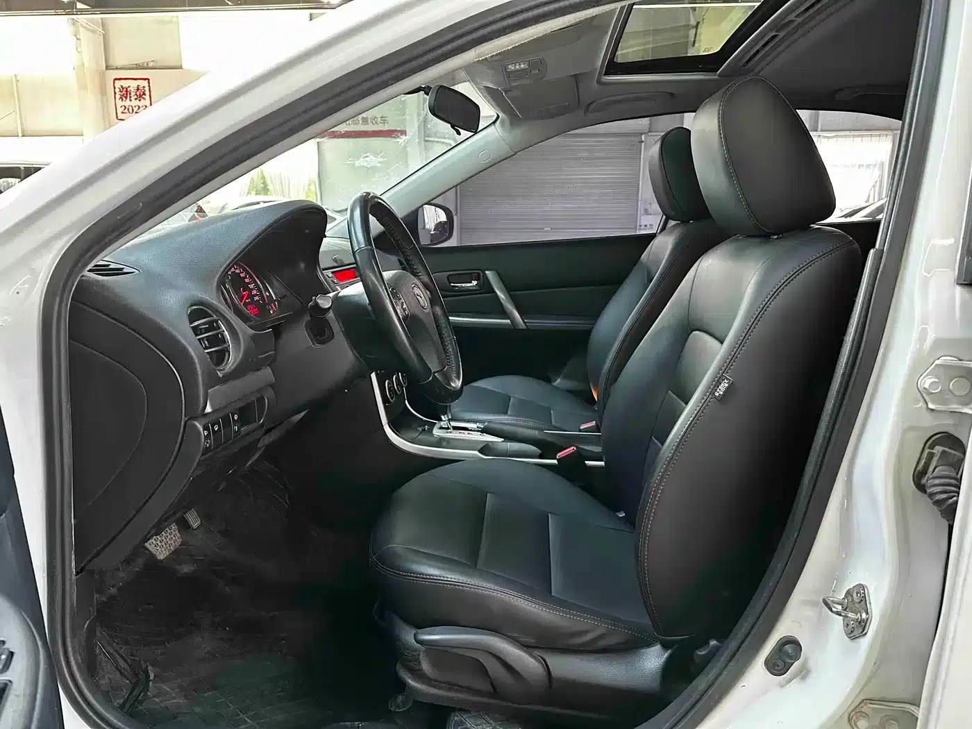 Mazda 6 2015 2.0L Automatic Fashion Edition — миниатюра 12
