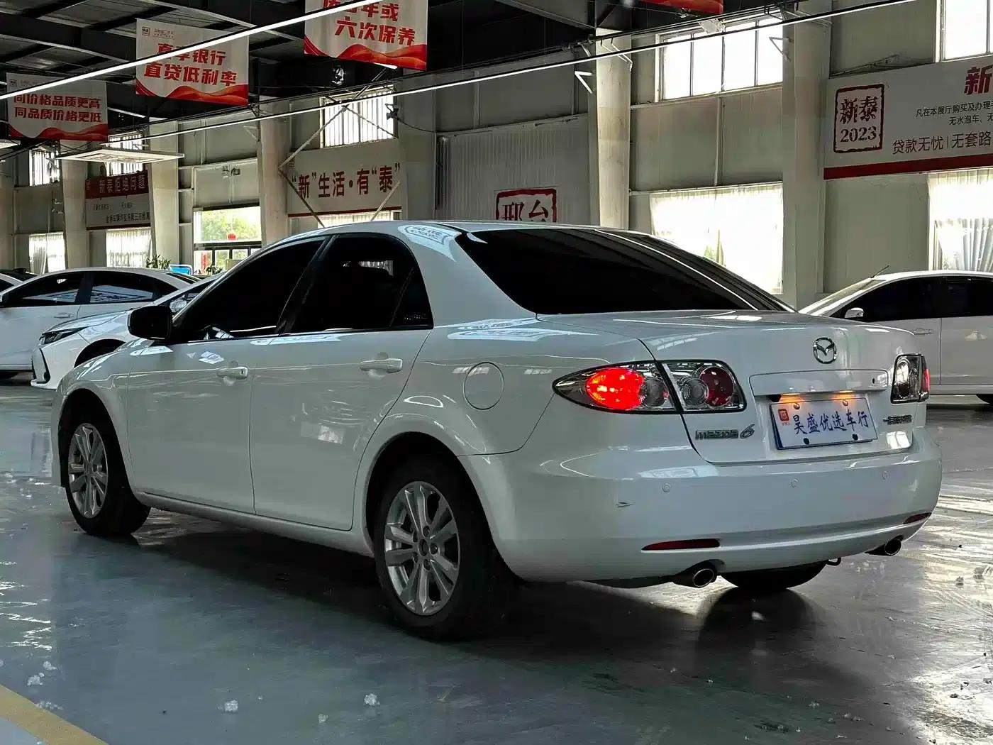 Mazda 6 2015 2.0L Automatic Fashion Edition — миниатюра 6