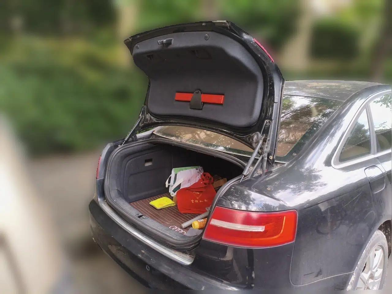 Audi A6L 2011 2.4L Comfort Edition — миниатюра 19