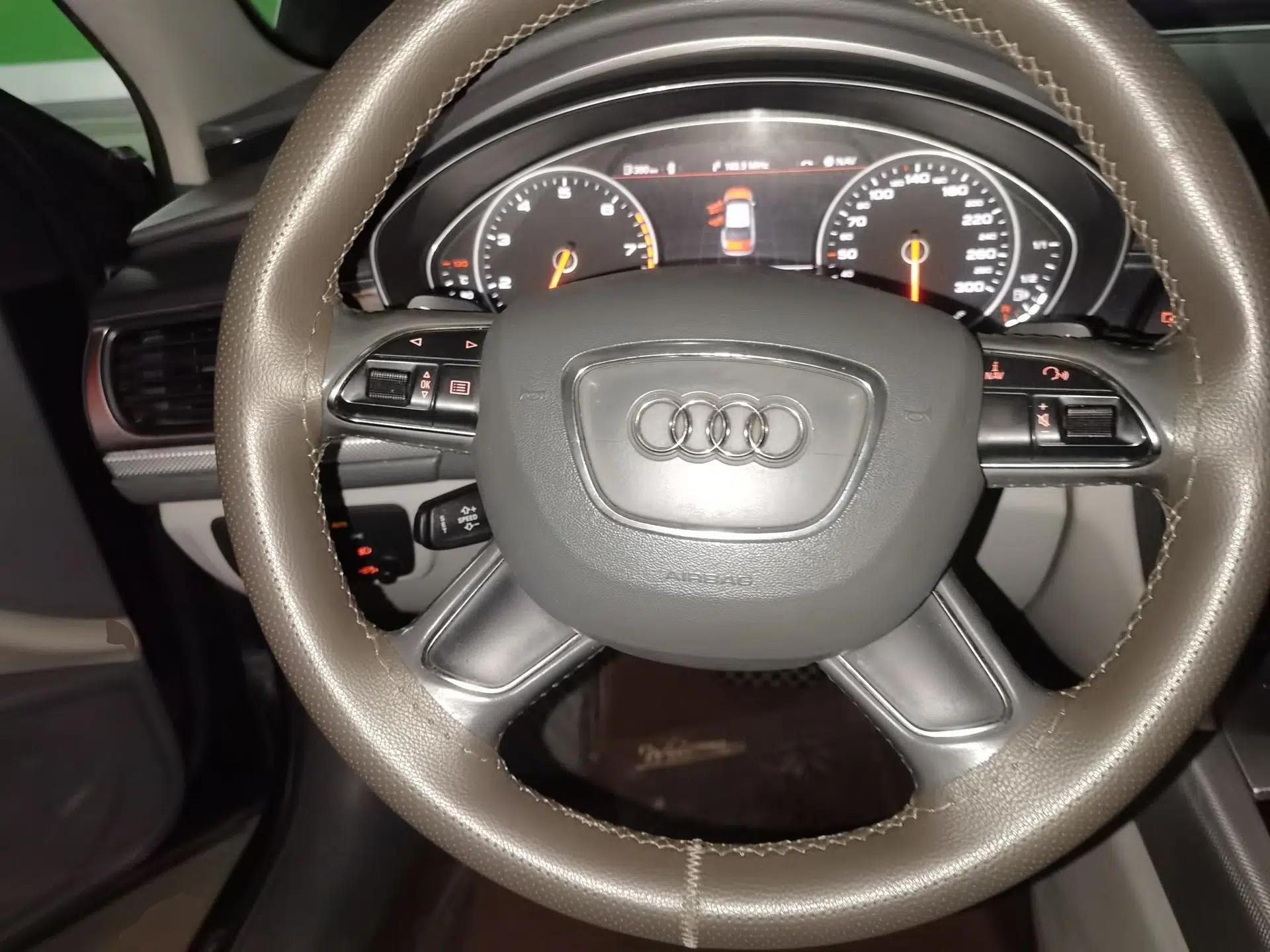 Audi A6L 2012 30 FSI Technology Edition — миниатюра 10