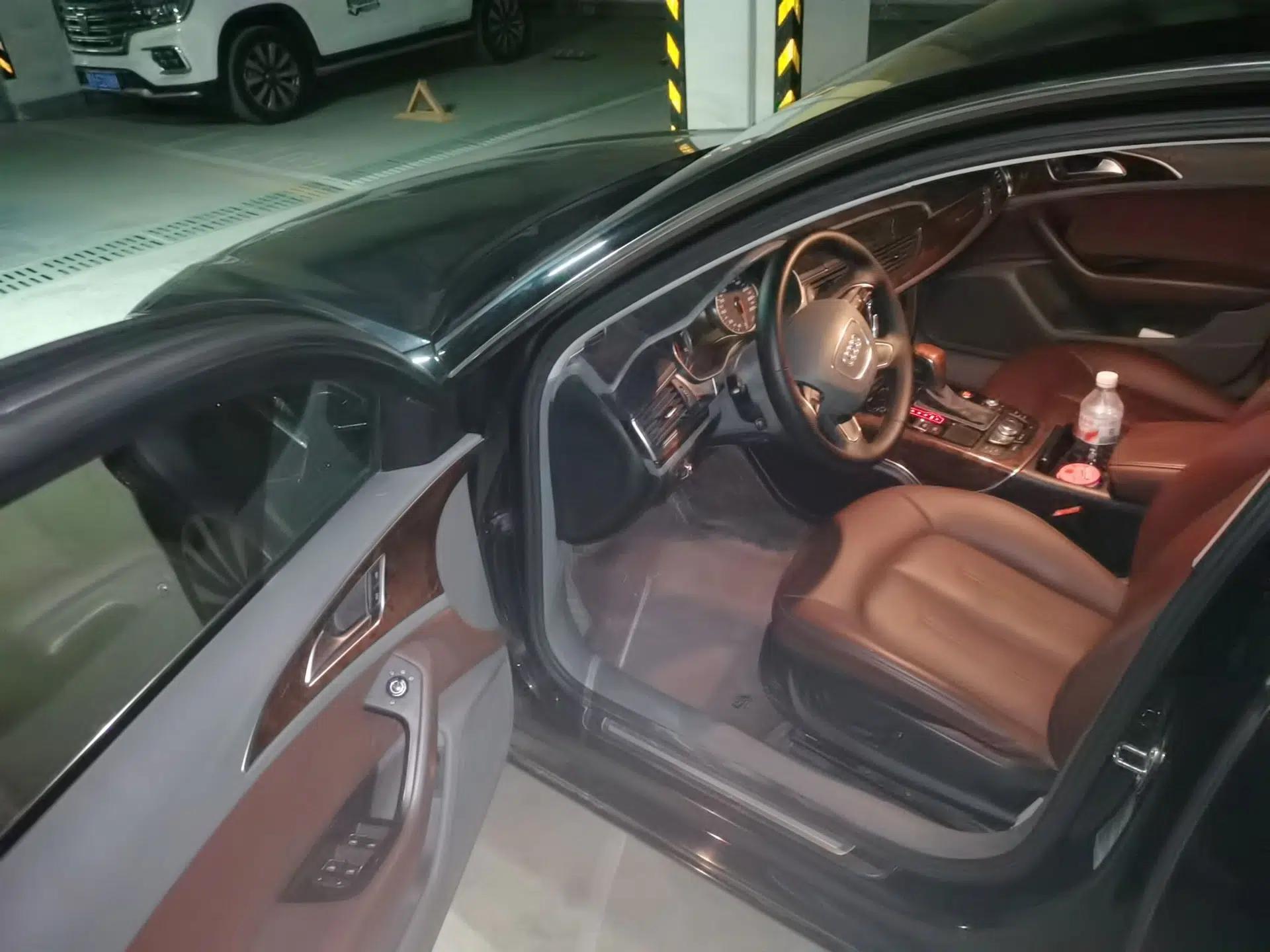 Audi A6L 2015 30 FSI Millionth Anniversary Comfort Model — миниатюра 16