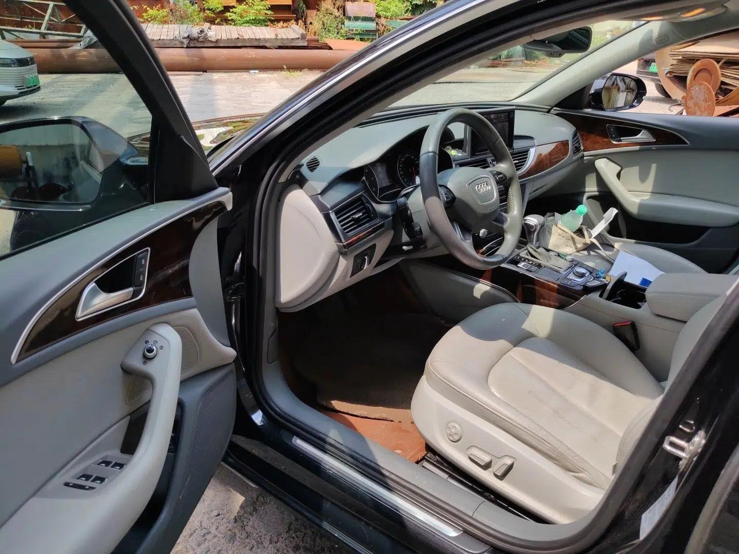 Audi A6L 2014 30 FSI Comfort Model — миниатюра 16