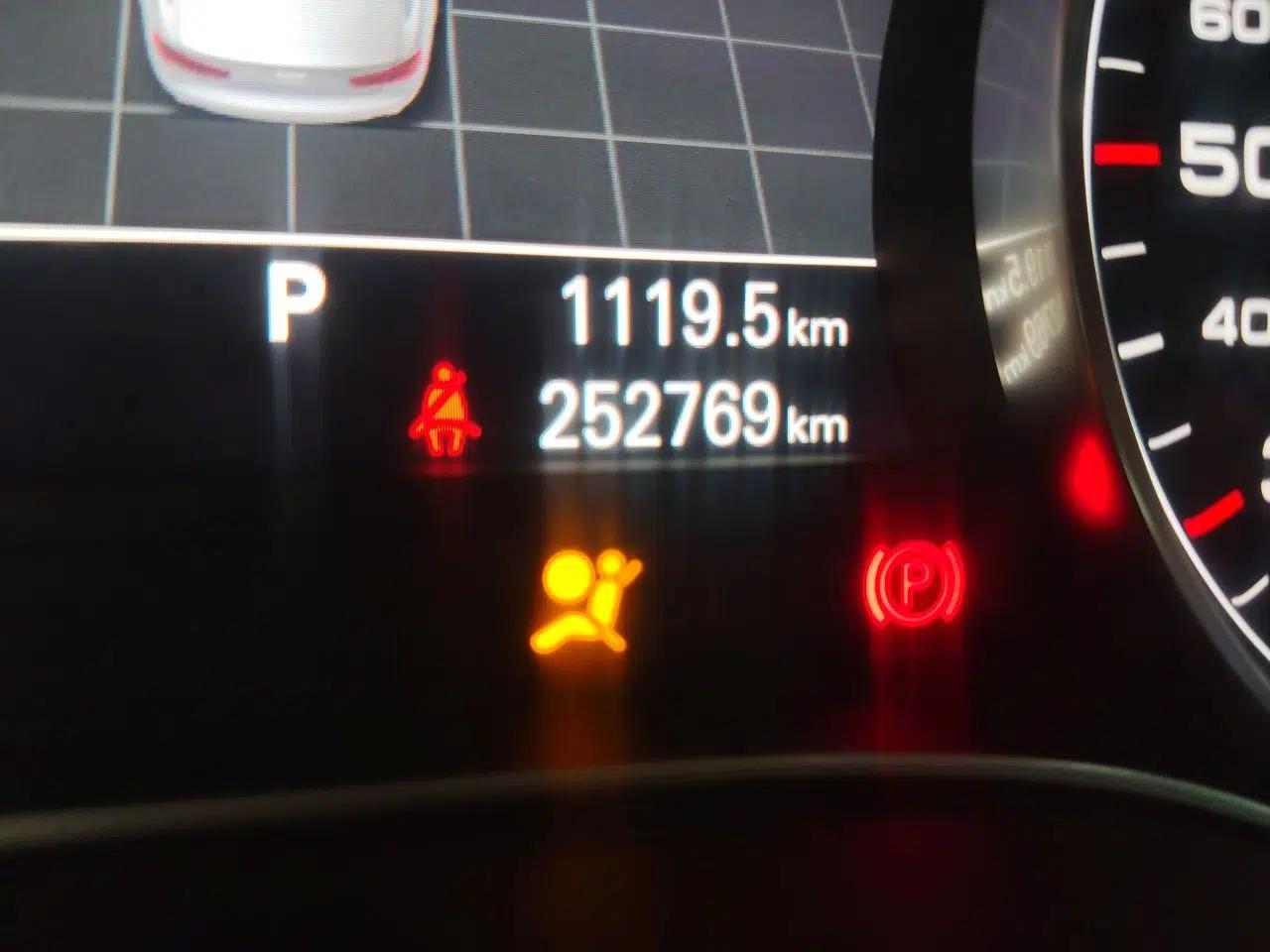 Audi A6L 2014 30 FSI Technology Model — миниатюра 12
