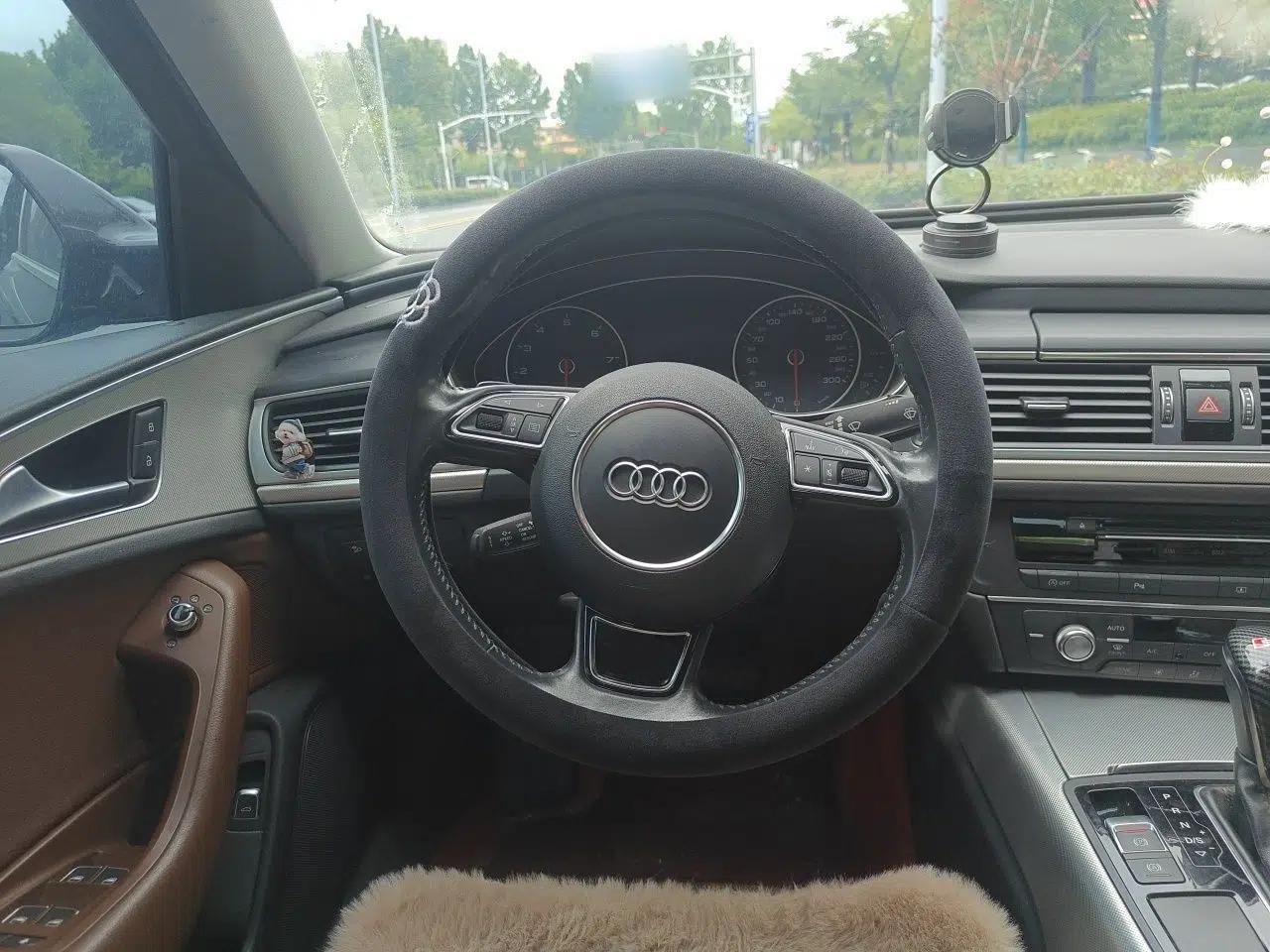 Audi A6L 2018 30th Anniversary Edition TFSI Trendy Model — миниатюра 10