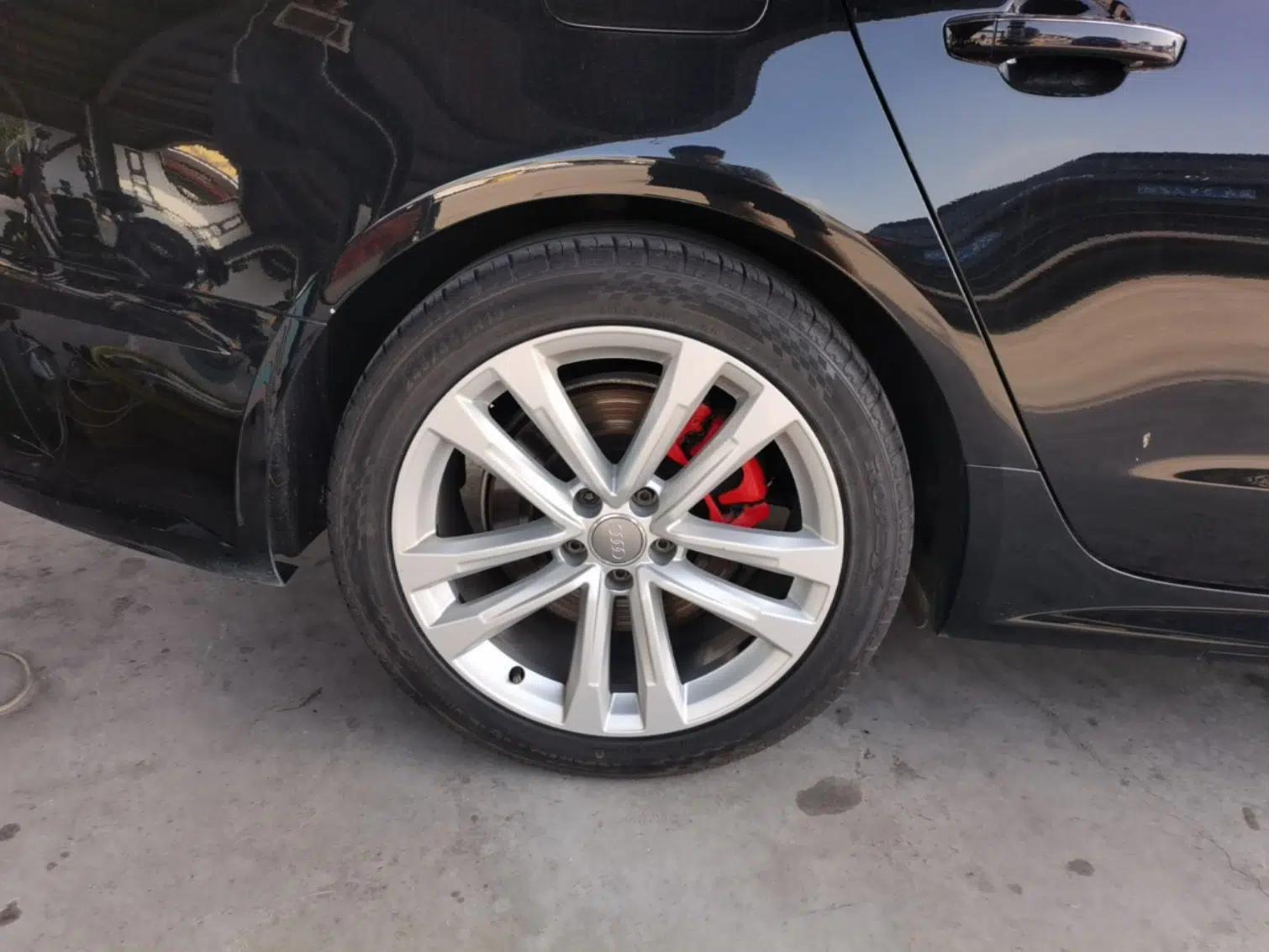 Audi A6L 2018 30th Anniversary Edition 45 TFSI quattro Sport model — миниатюра 11