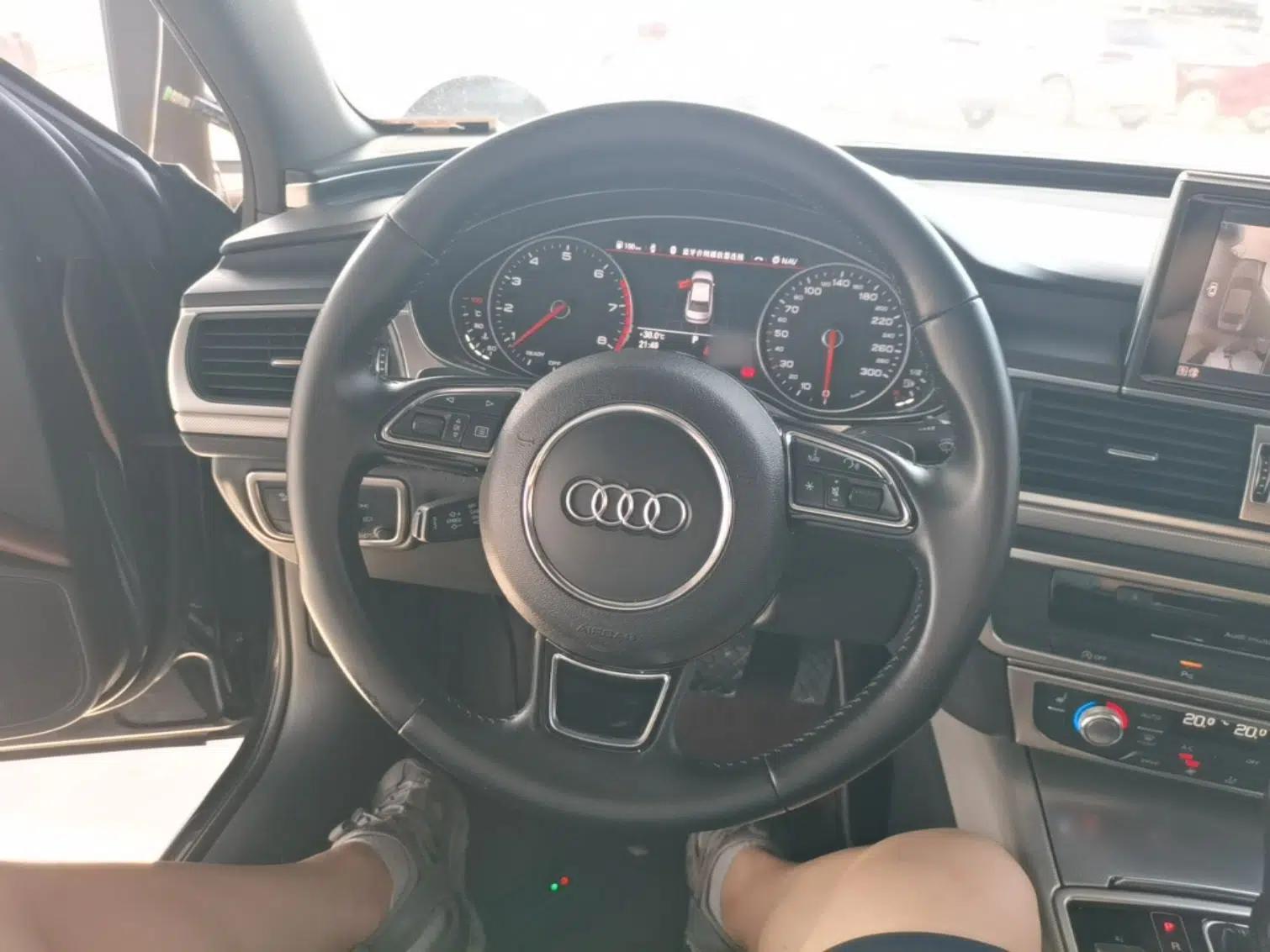 Audi A6L 2018 30th Anniversary Edition 45 TFSI quattro Sport model — миниатюра 13