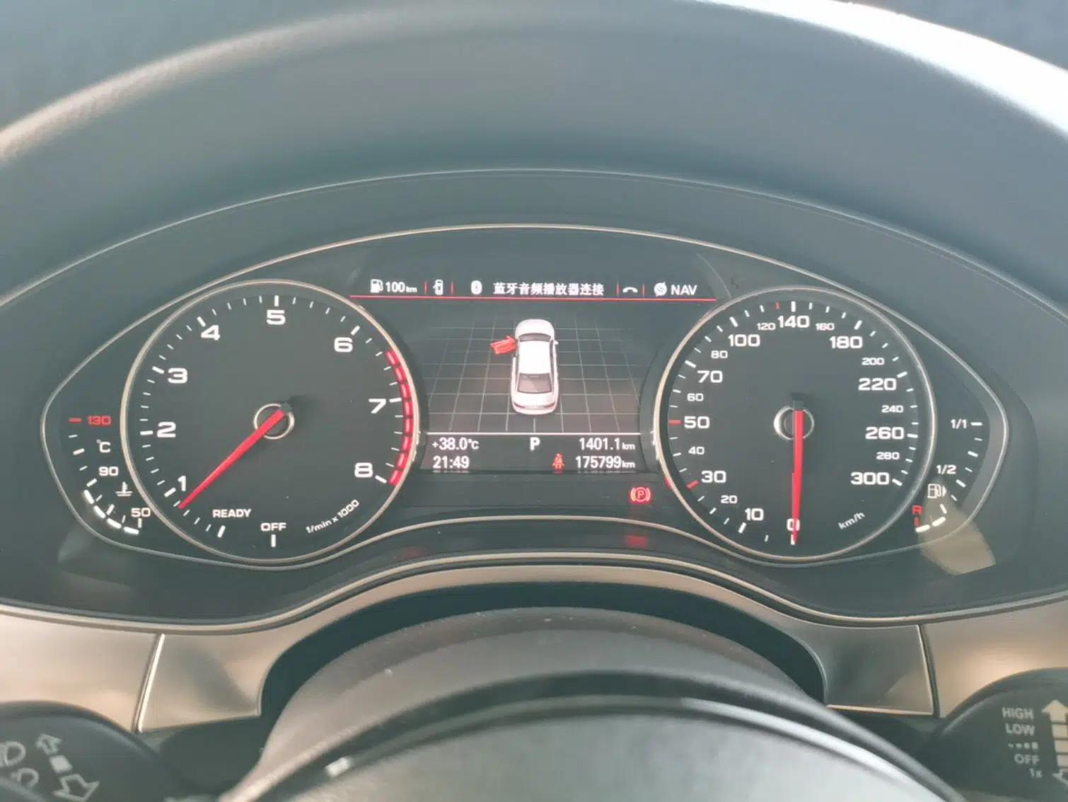 Audi A6L 2018 30th Anniversary Edition 45 TFSI quattro Sport model — миниатюра 14
