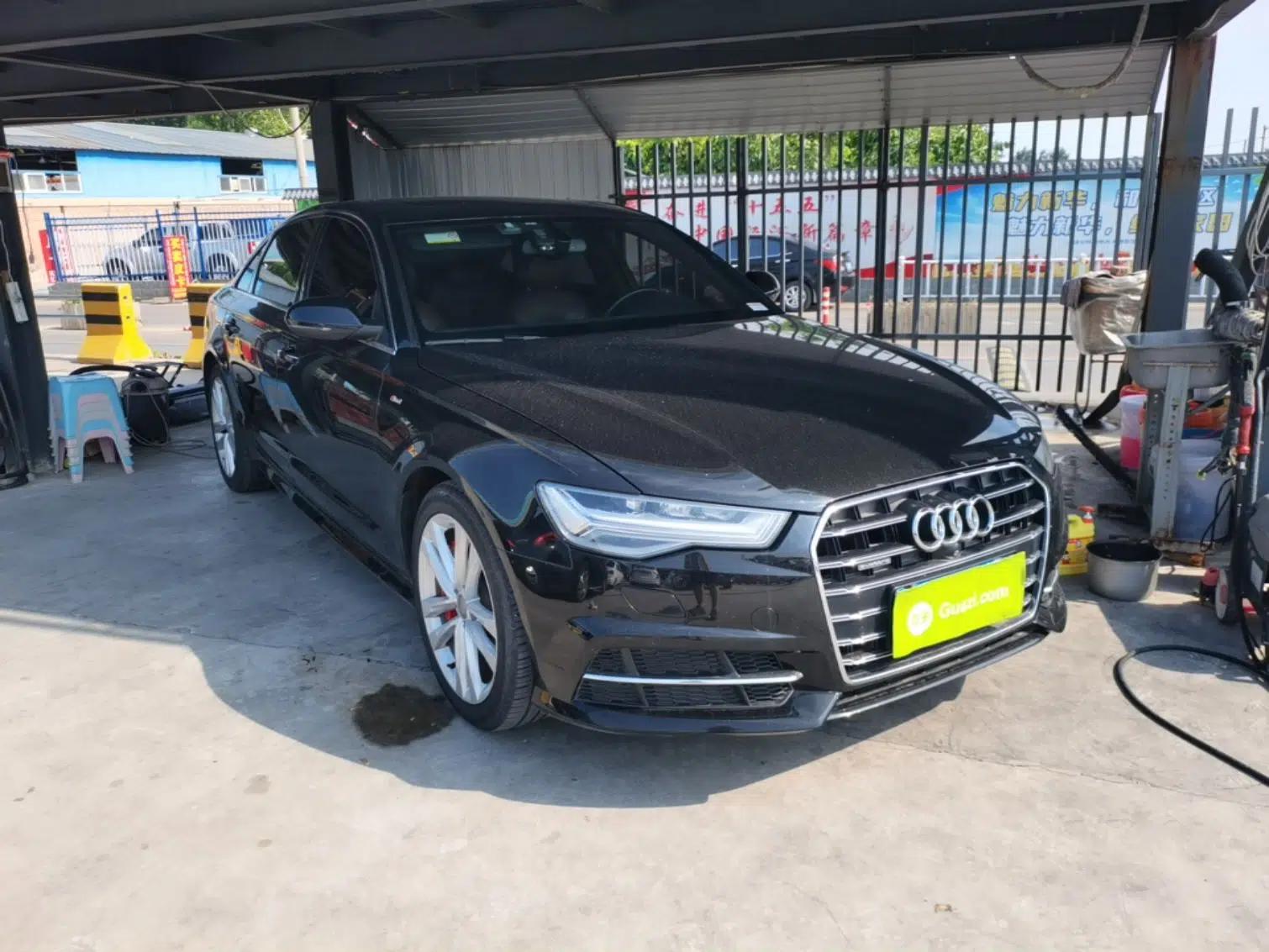 Audi A6L 2018 30th Anniversary Edition 45 TFSI quattro Sport model — миниатюра 3