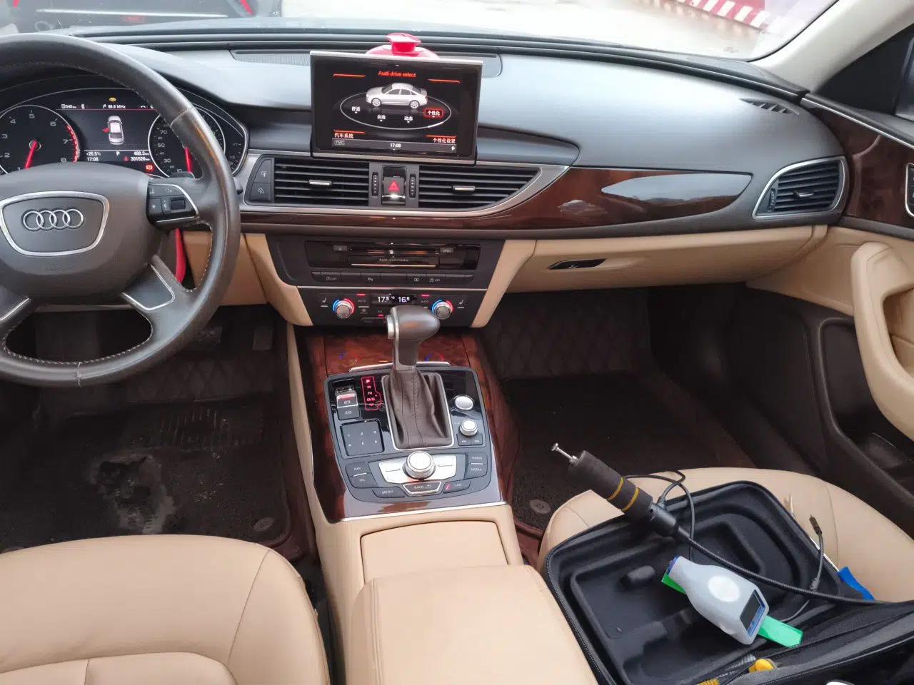 Audi A6L 2014 30 FSI Comfort Model — миниатюра 13