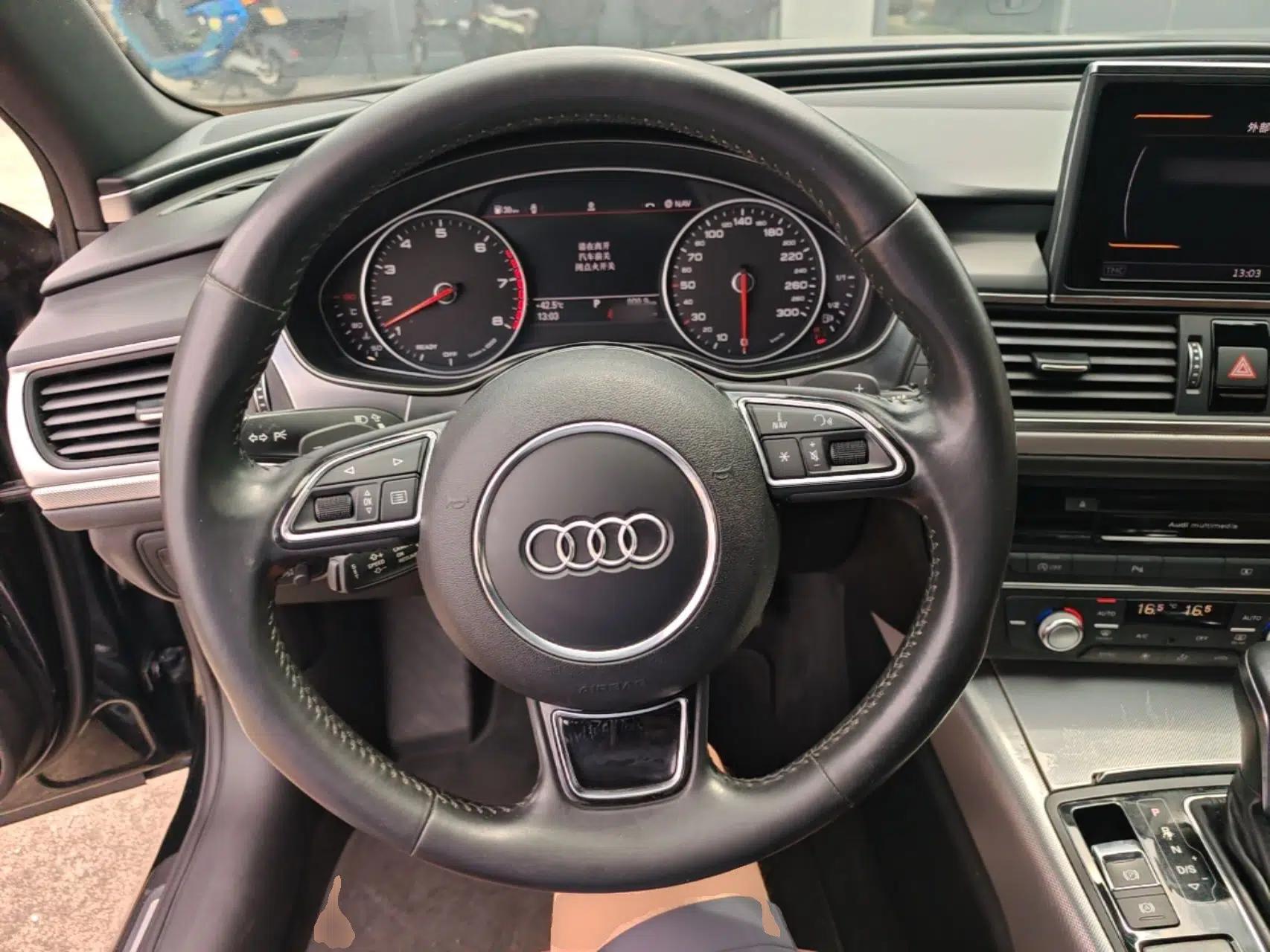 Audi A6L 2018 30th Anniversary Edition 45 TFSI quattro Sport model — миниатюра 13