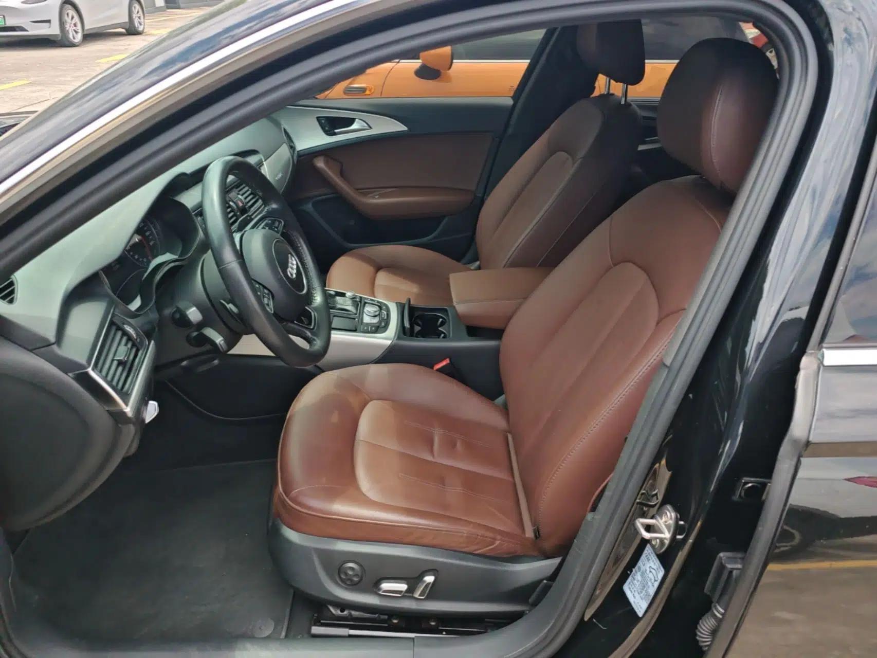 Audi A6L 2018 30th Anniversary Edition 45 TFSI quattro Sport model — миниатюра 17