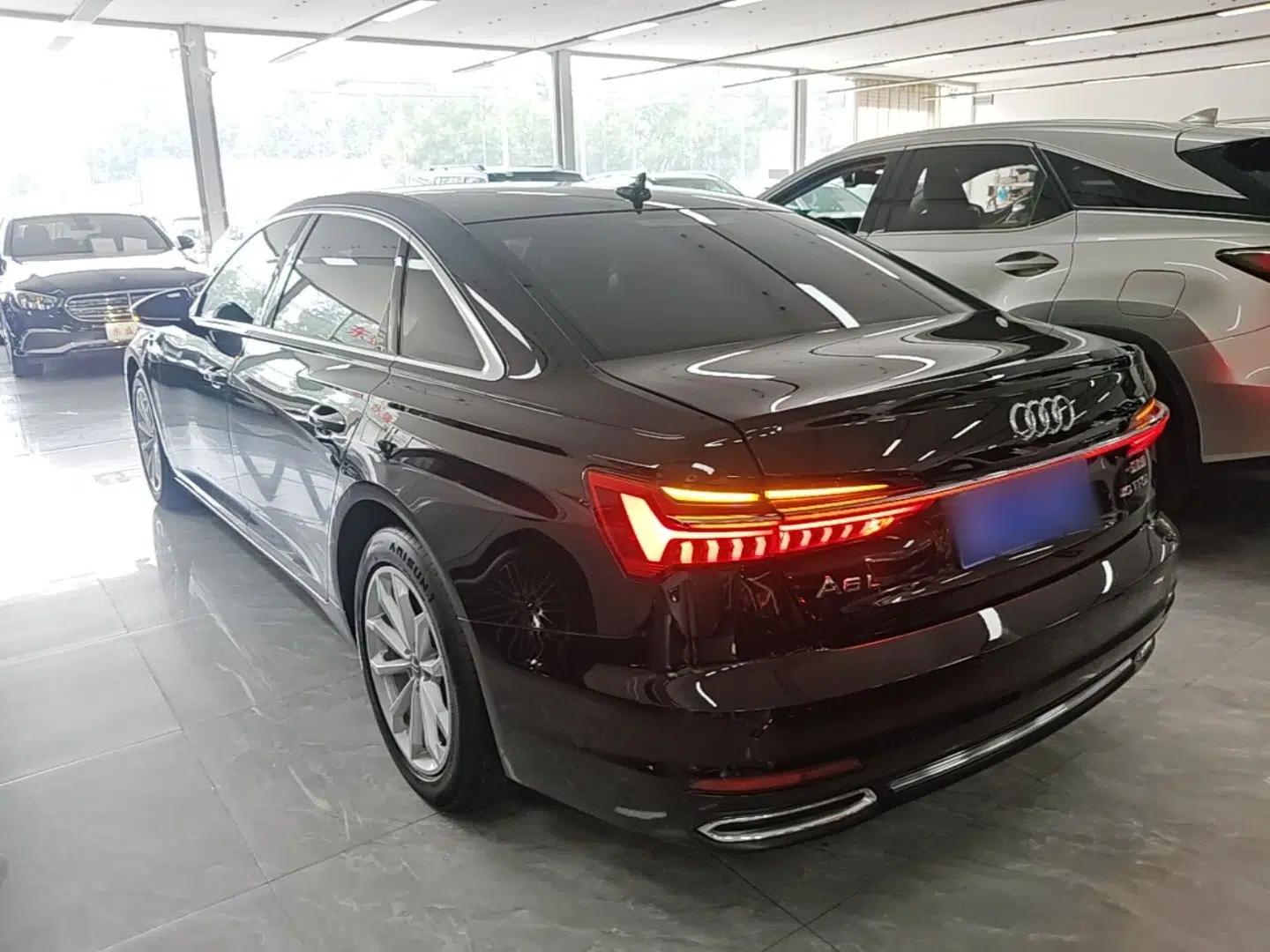 Audi A6L 2021 40 TFSI Luxury Prestige Edition — миниатюра 4
