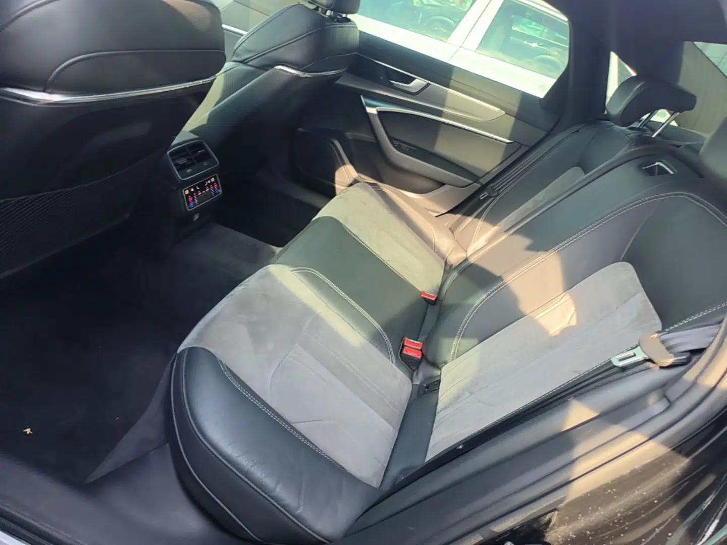 Audi A6L 2021 45 TFSI Prestige Dynamic Edition — миниатюра 20