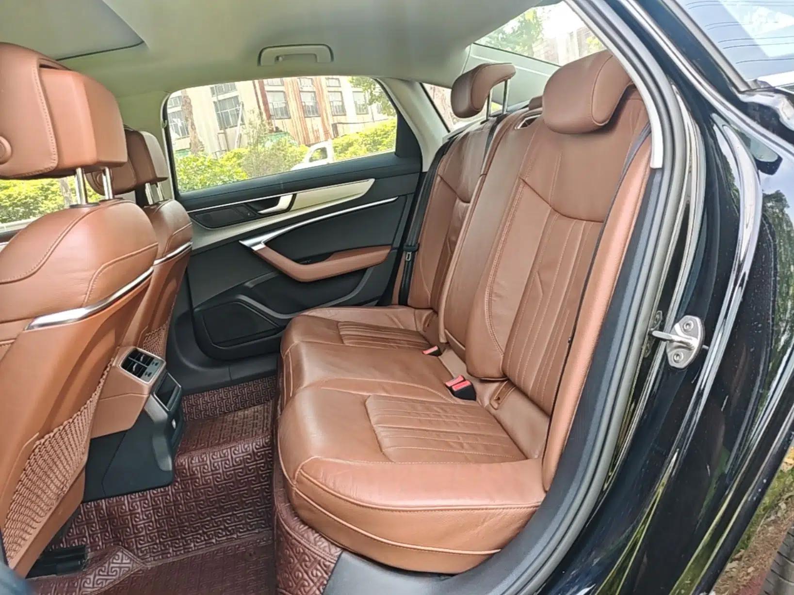 Audi A6L 2019 40 TFSI Luxury Prestige Edition — миниатюра 25