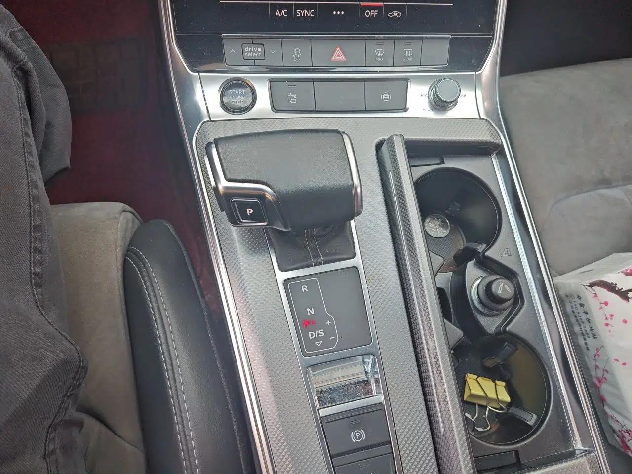 Audi A6L 2021 40 TFSI Luxury Dynamic Edition — миниатюра 14