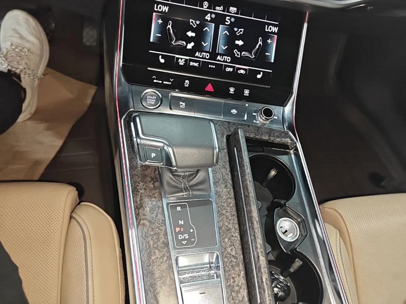 Audi A6L 2019 55 TFSI quattro Prestige Edition — миниатюра 16