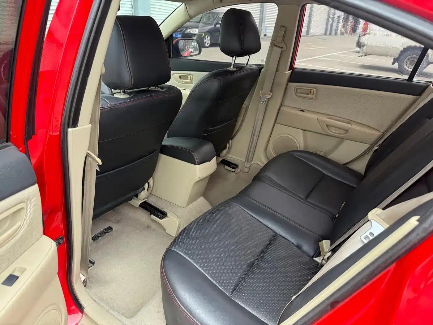 Mazda3 2012 1.6L Automatic Classic Standard — миниатюра 11