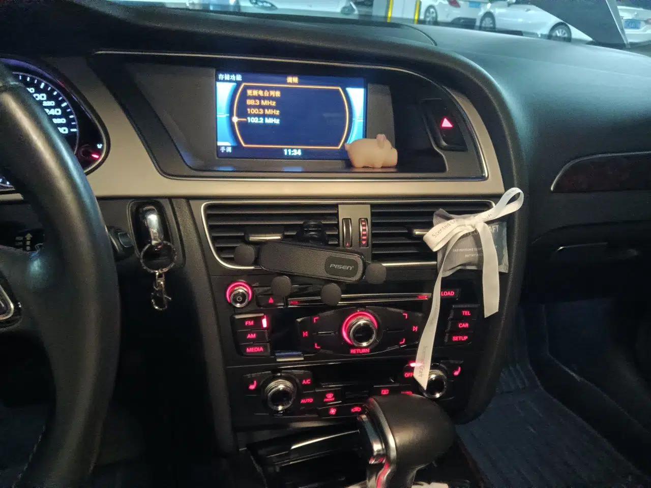 Audi A4L 2015 35 TFSI Automatic Comfort Model — миниатюра 13
