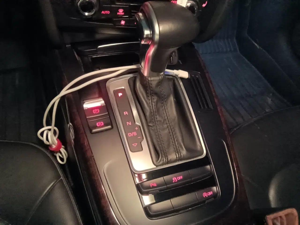 Audi A4L 2015 35 TFSI Automatic Comfort Model — миниатюра 14