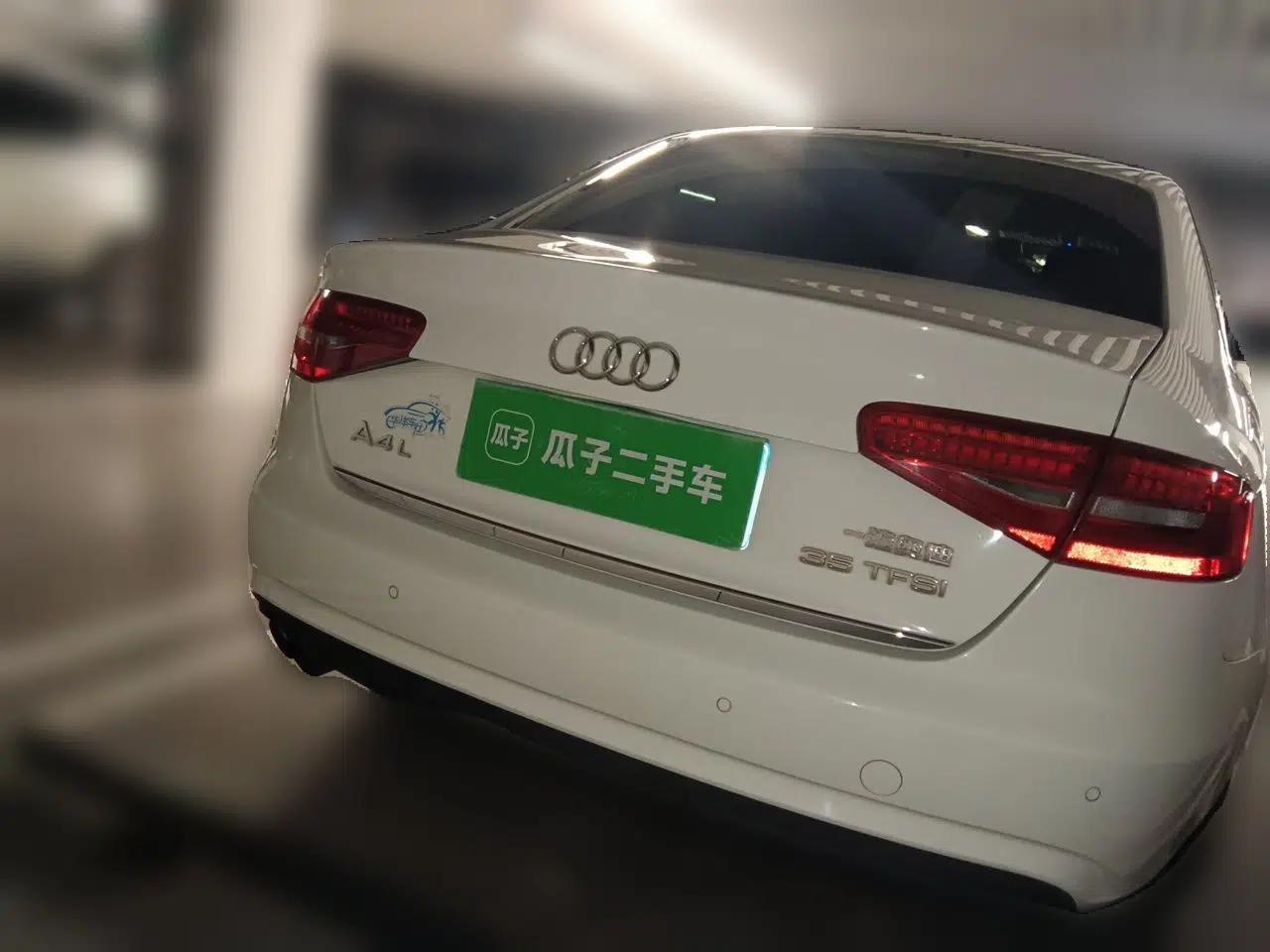 Audi A4L 2015 35 TFSI Automatic Comfort Model — миниатюра 5