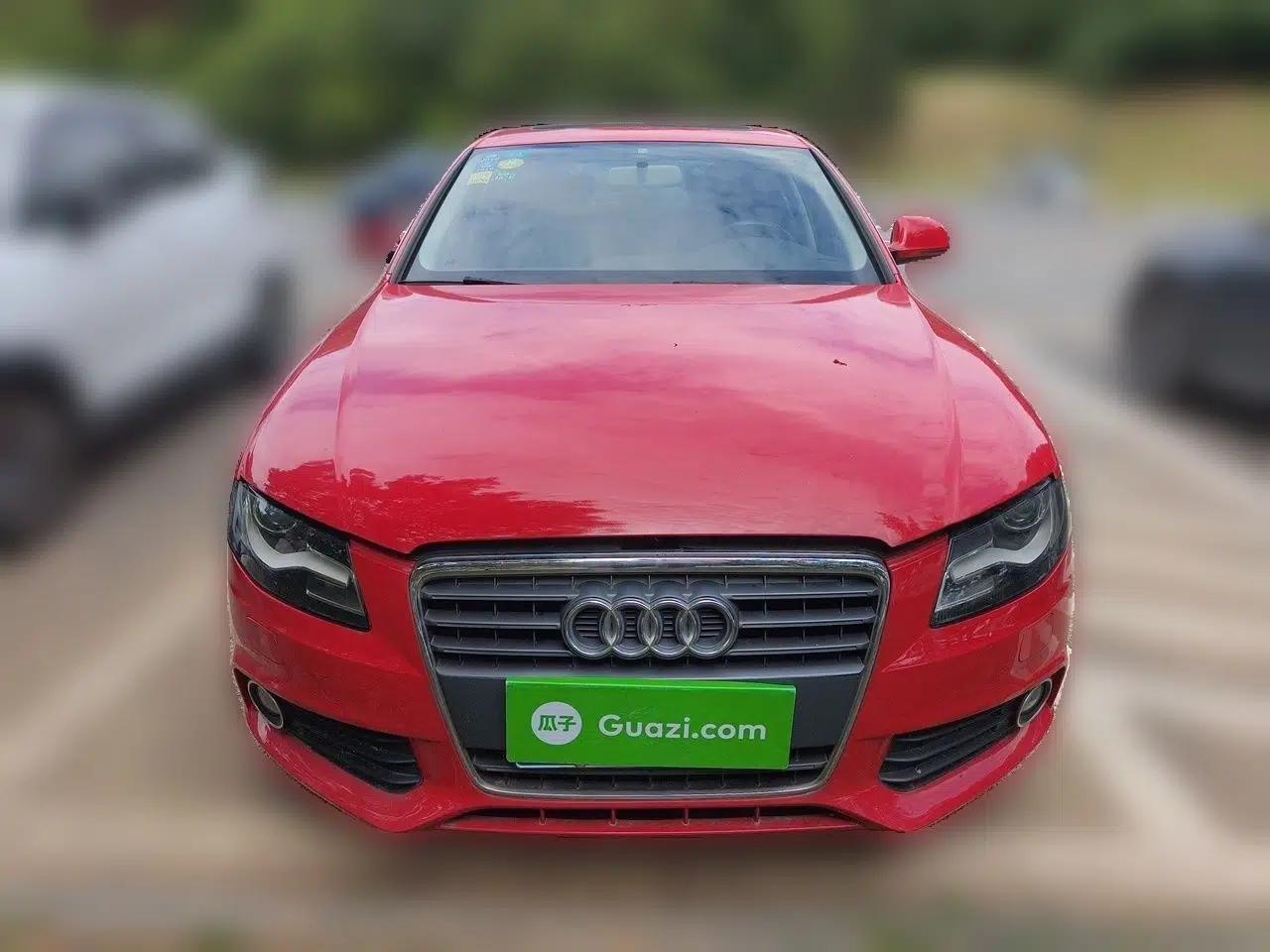 Audi A4L 2010 2.0 TFSI Comfort Edition — миниатюра 2