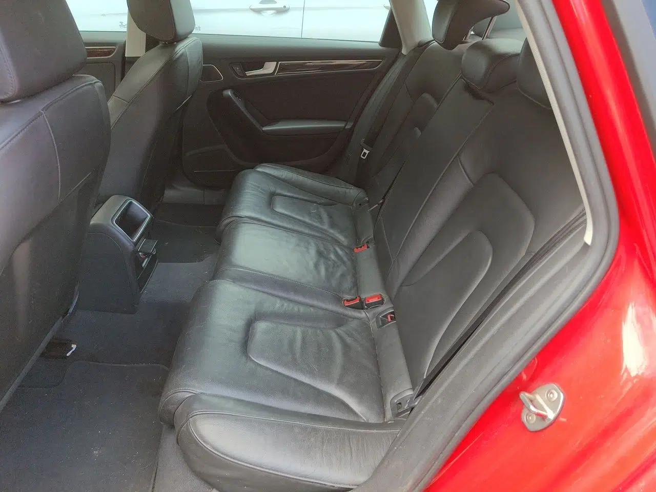 Audi A4L 2010 2.0 TFSI Comfort Edition — миниатюра 17