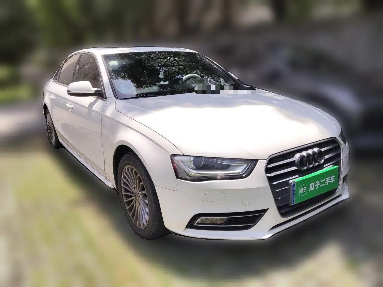 Audi A4L 2015 35 TFSI Automatic Comfort Model — миниатюра 3