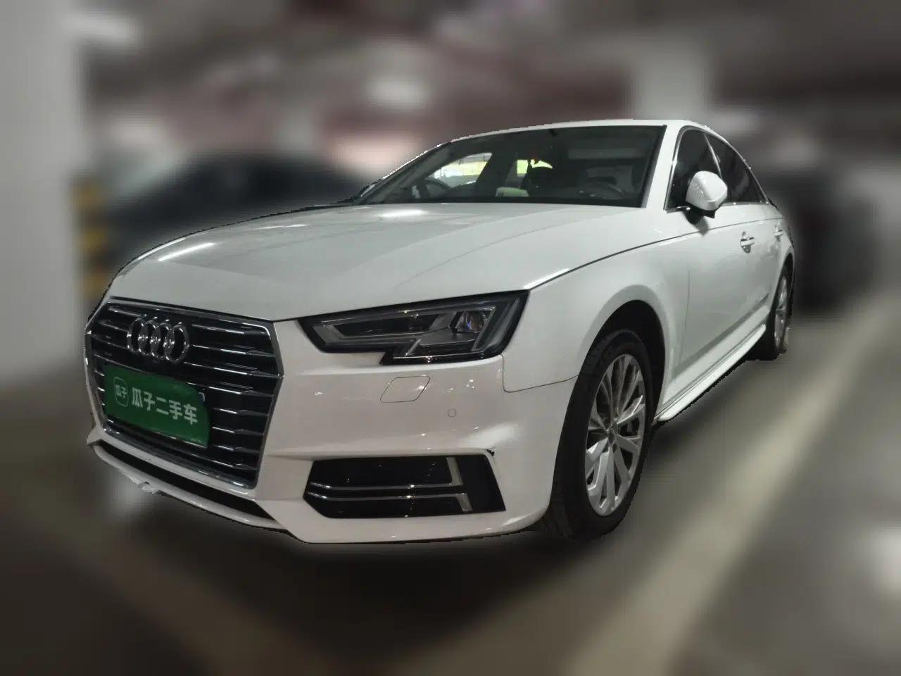 Audi A4L 2019 40 TFSI Ambition Version China V — миниатюра 1