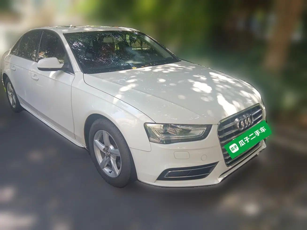 Audi A4L 2016 30 TFSI Collector's Edition Automatic Comfort Model — миниатюра 3
