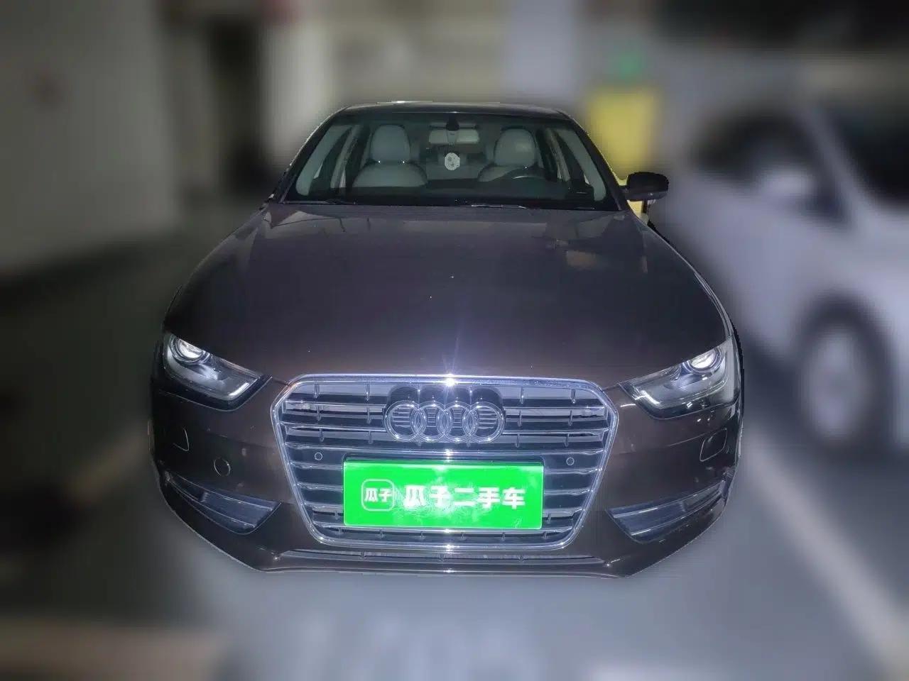 Audi A4L 2015 35 TFSI Automatic Standard Model — миниатюра 2