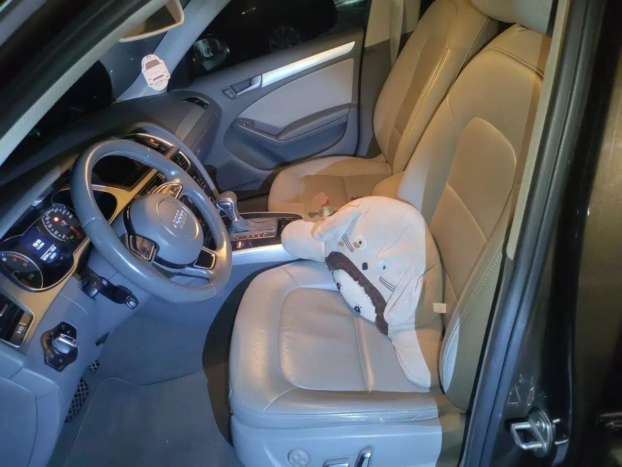 Audi A4L 2015 35 TFSI Automatic Standard Model — миниатюра 15