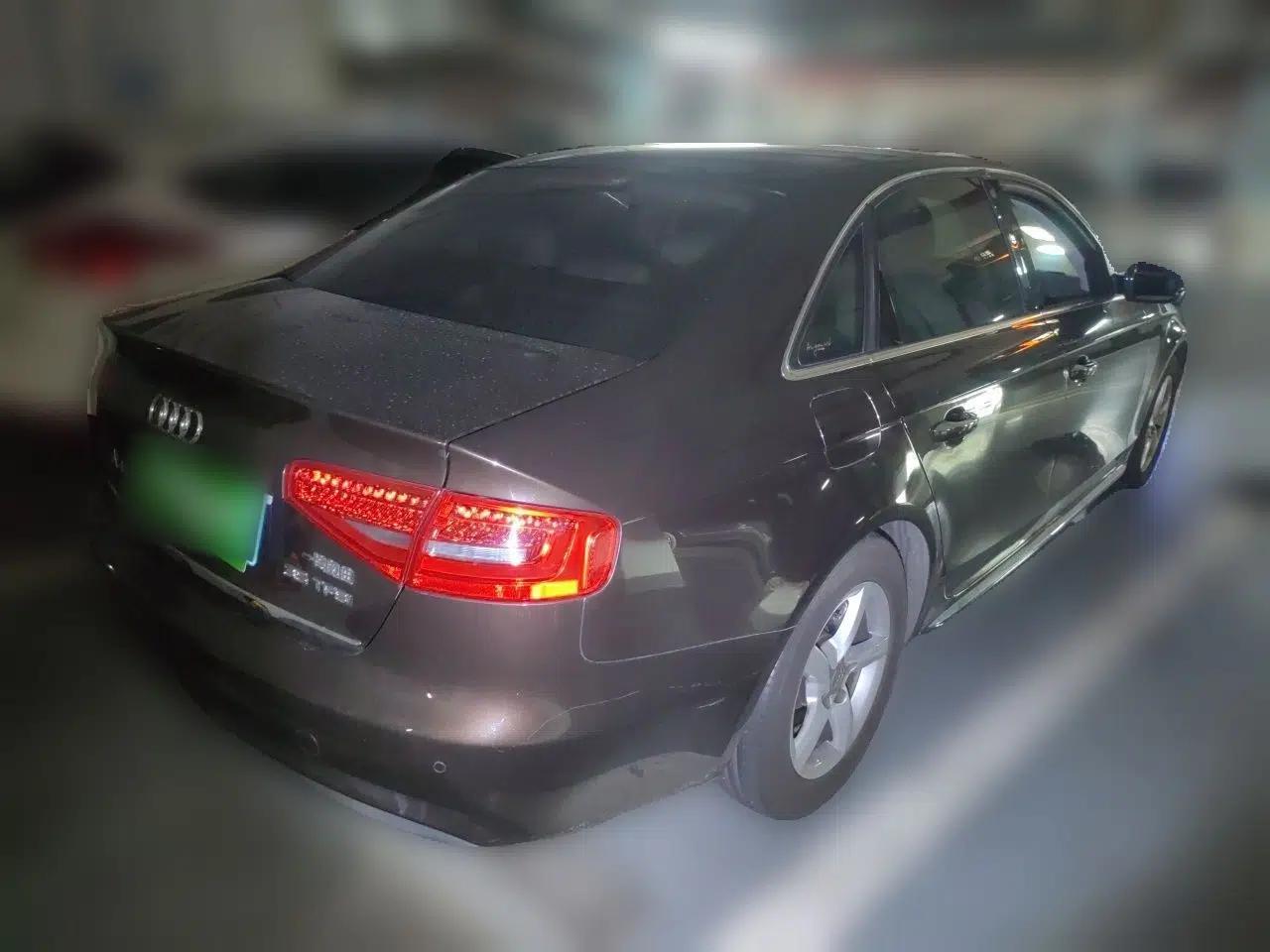 Audi A4L 2015 35 TFSI Automatic Standard Model — миниатюра 6