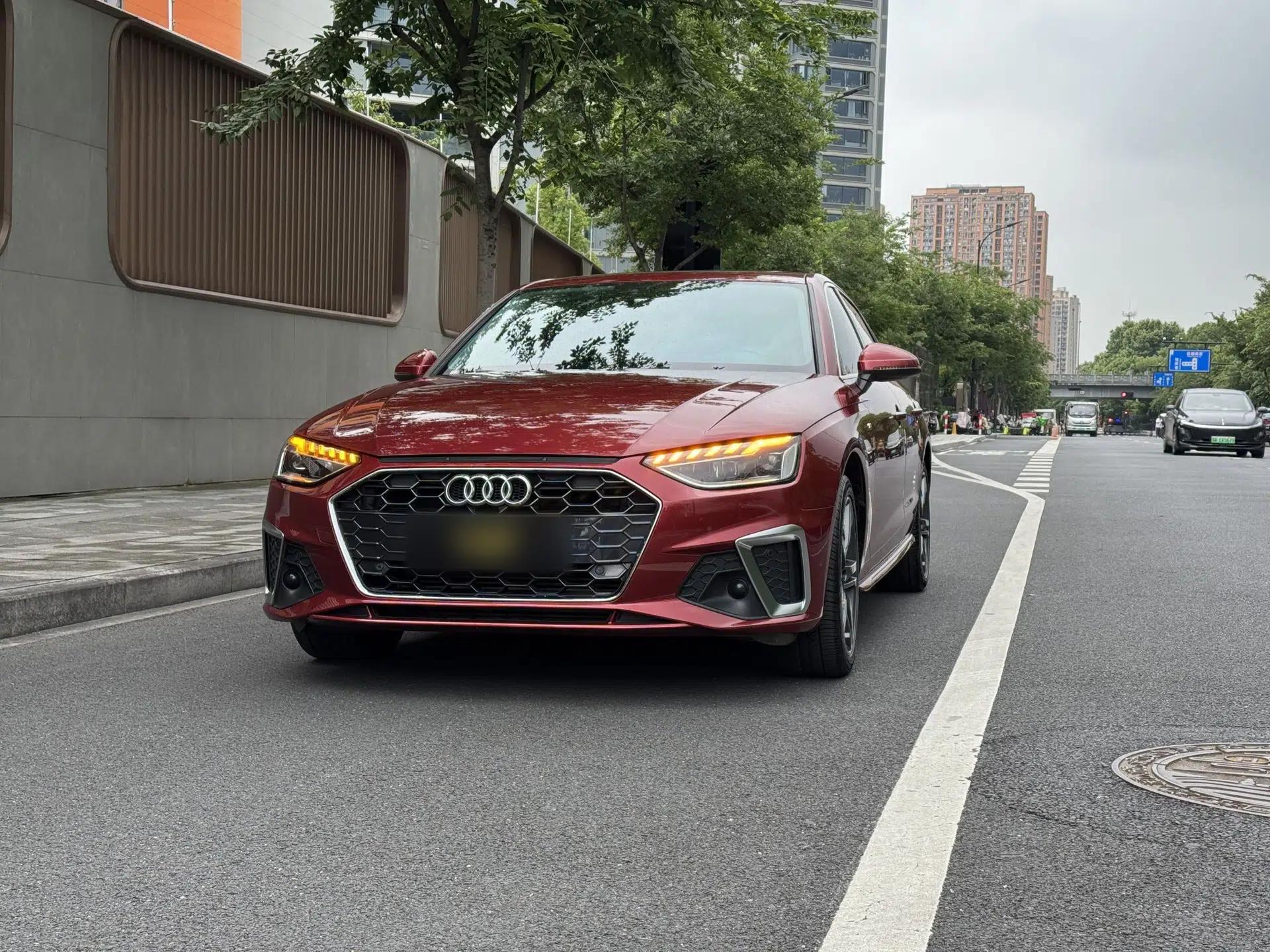 Audi A4L 2020 40 TFSI Fashion Dynamic Model — миниатюра 1