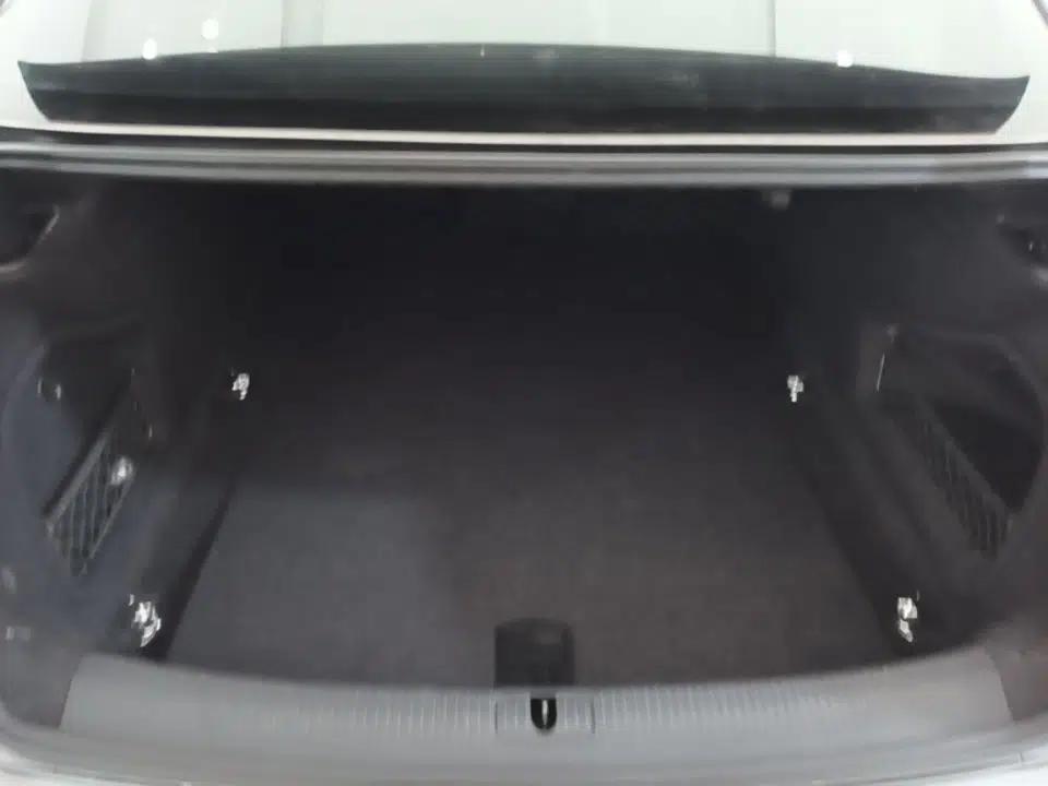 Audi A4L 2019 40 TFSI Fashion Edition China VI Emission Standard — миниатюра 22