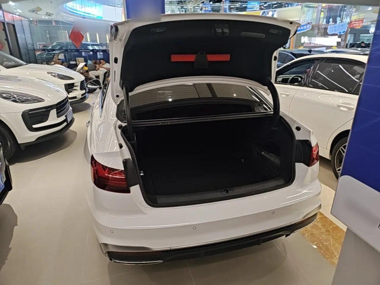 Audi A4L 2020 40 TFSI Fashion Dynamic Model — миниатюра 22