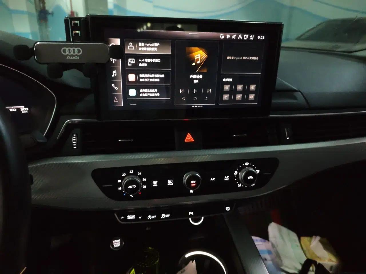 Audi A4L 2020 40 TFSI Fashionable and Elegant Model — миниатюра 13