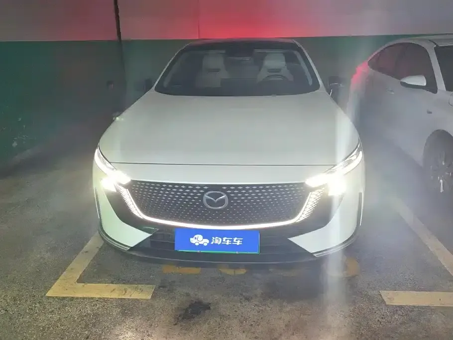 Mazda EZ-6 2024 Pure Electric 480 Smart Edition — миниатюра 2