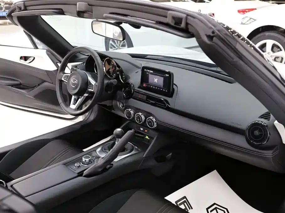 Mazda MX-5 2023 2.0L Soft-Top Convertible (Mexican Spec) — миниатюра 16
