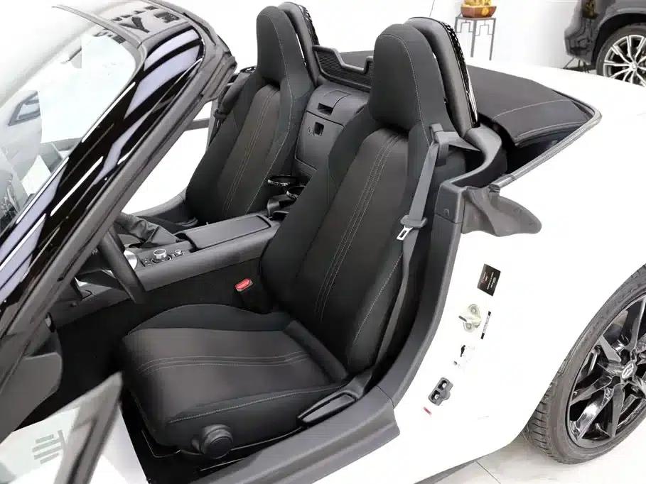 Mazda MX-5 2023 2.0L Soft-Top Convertible (Mexican Spec) — миниатюра 10