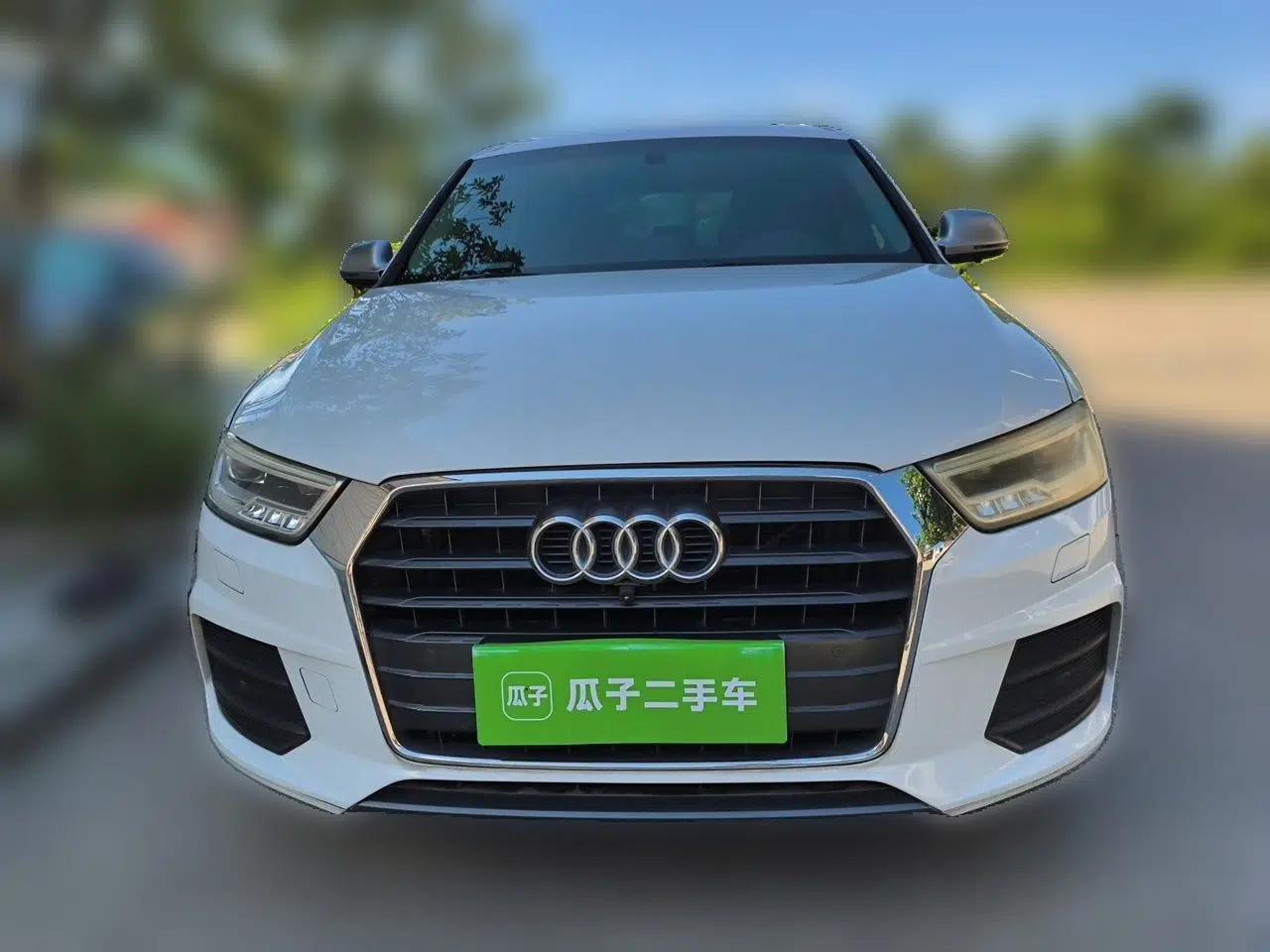 Audi Q3 2018 30th Anniversary Edition 30 TFSI Fashion Model — миниатюра 2