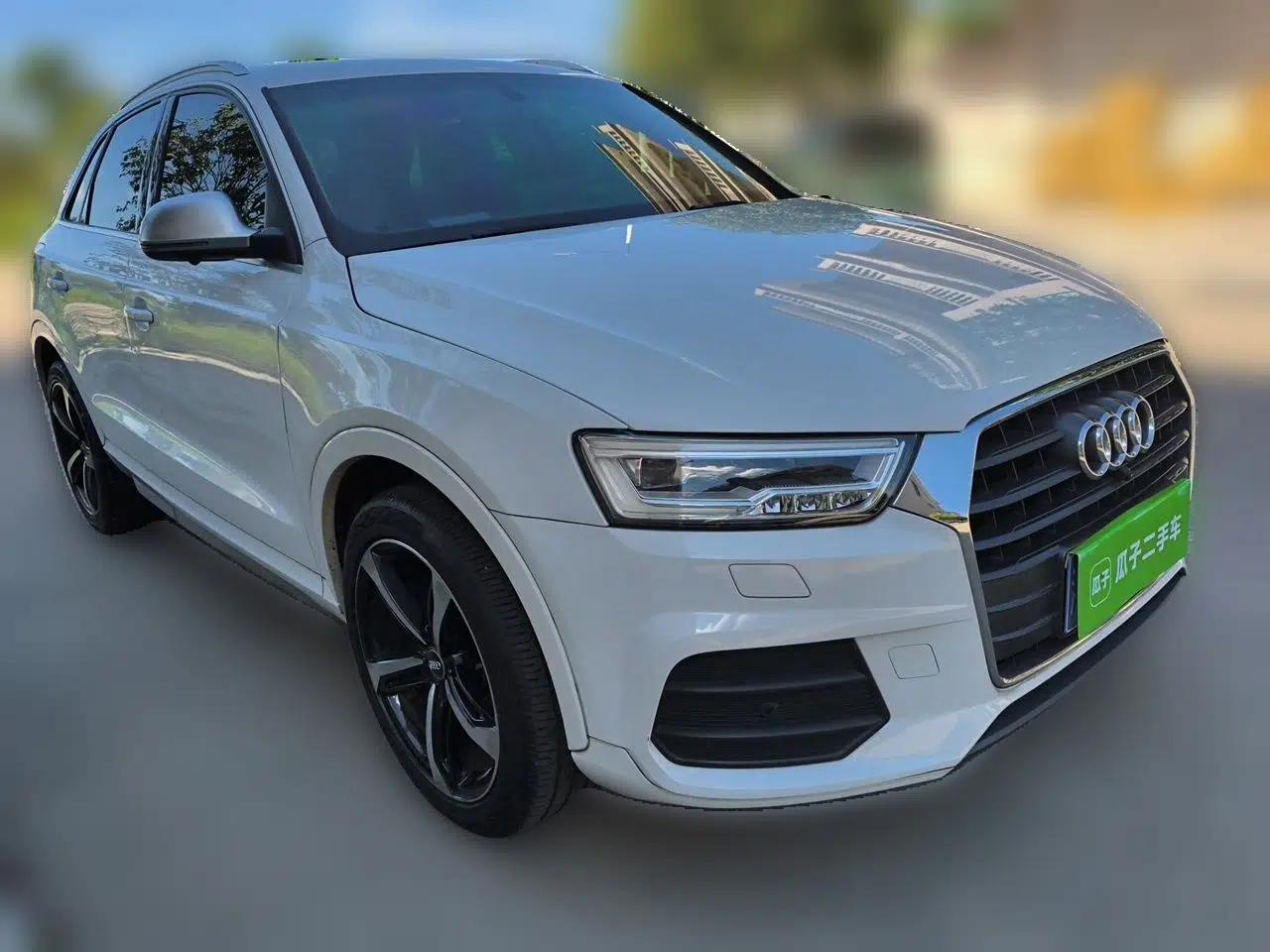 Audi Q3 2018 30th Anniversary Edition 30 TFSI Fashion Model — миниатюра 3