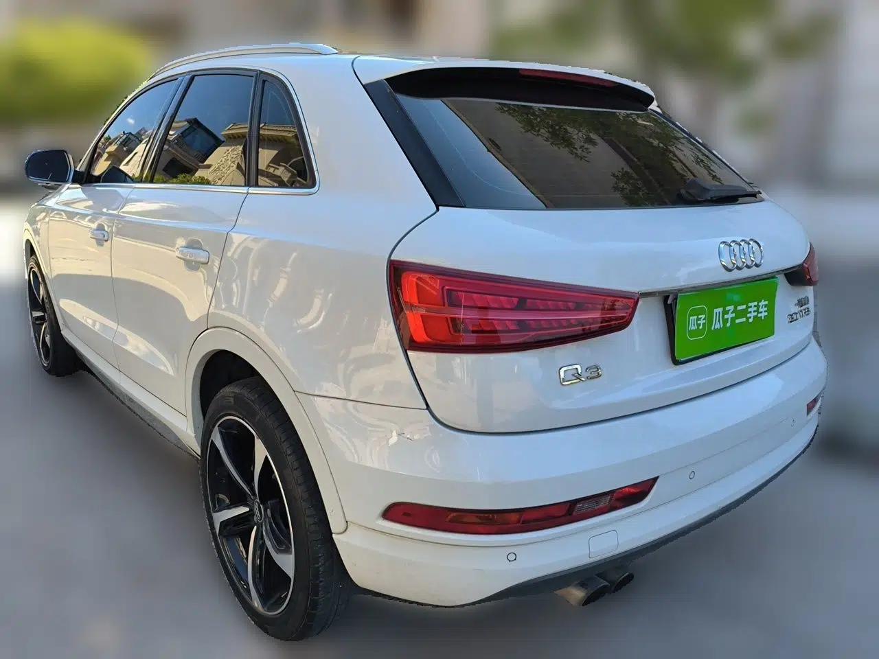 Audi Q3 2018 30th Anniversary Edition 30 TFSI Fashion Model — миниатюра 4