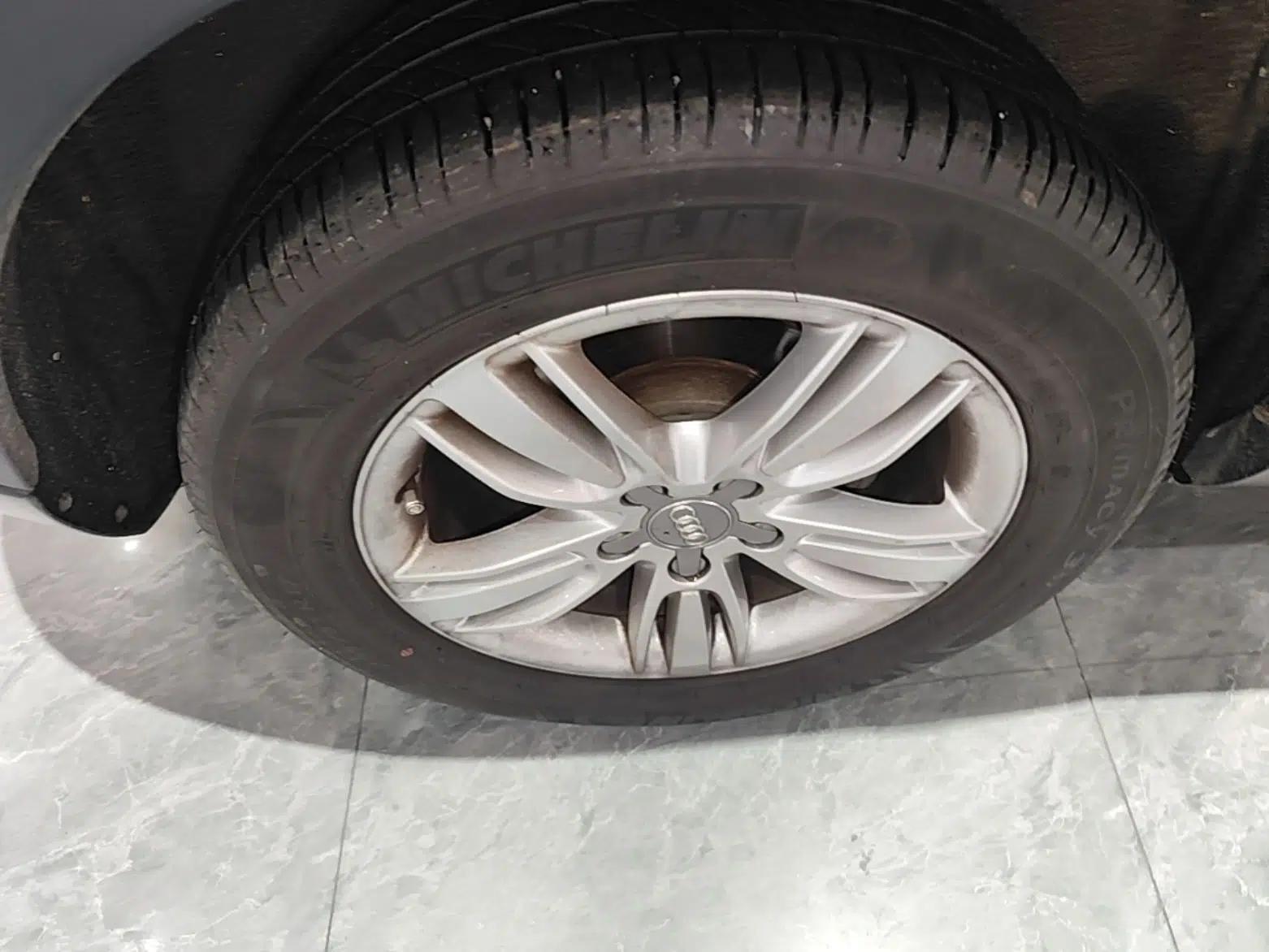 Audi Q3 2015 35 TFSI Comfort Model — миниатюра 11