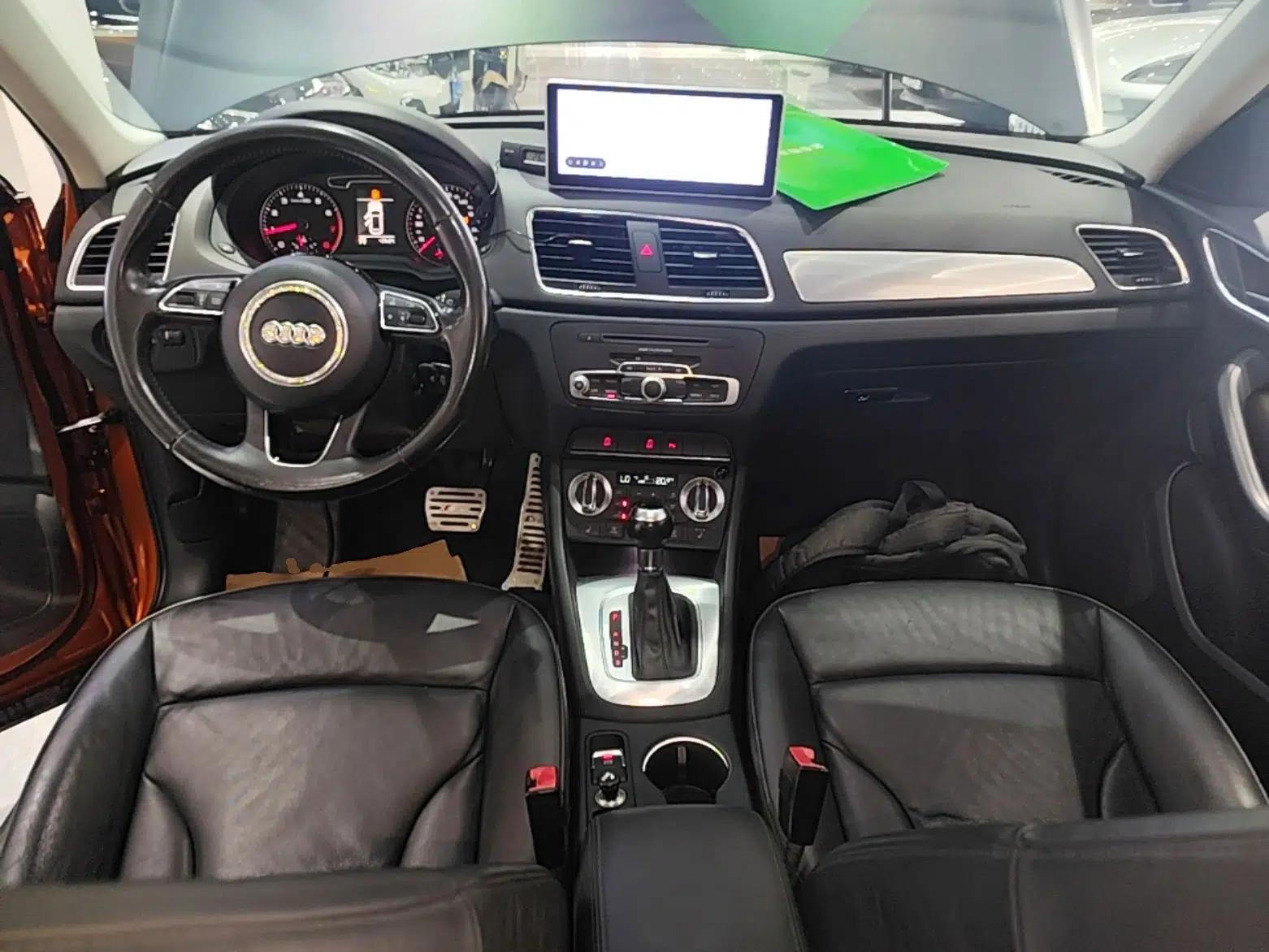 Audi Q3 2015 35 TFSI Comfort Model — миниатюра 12
