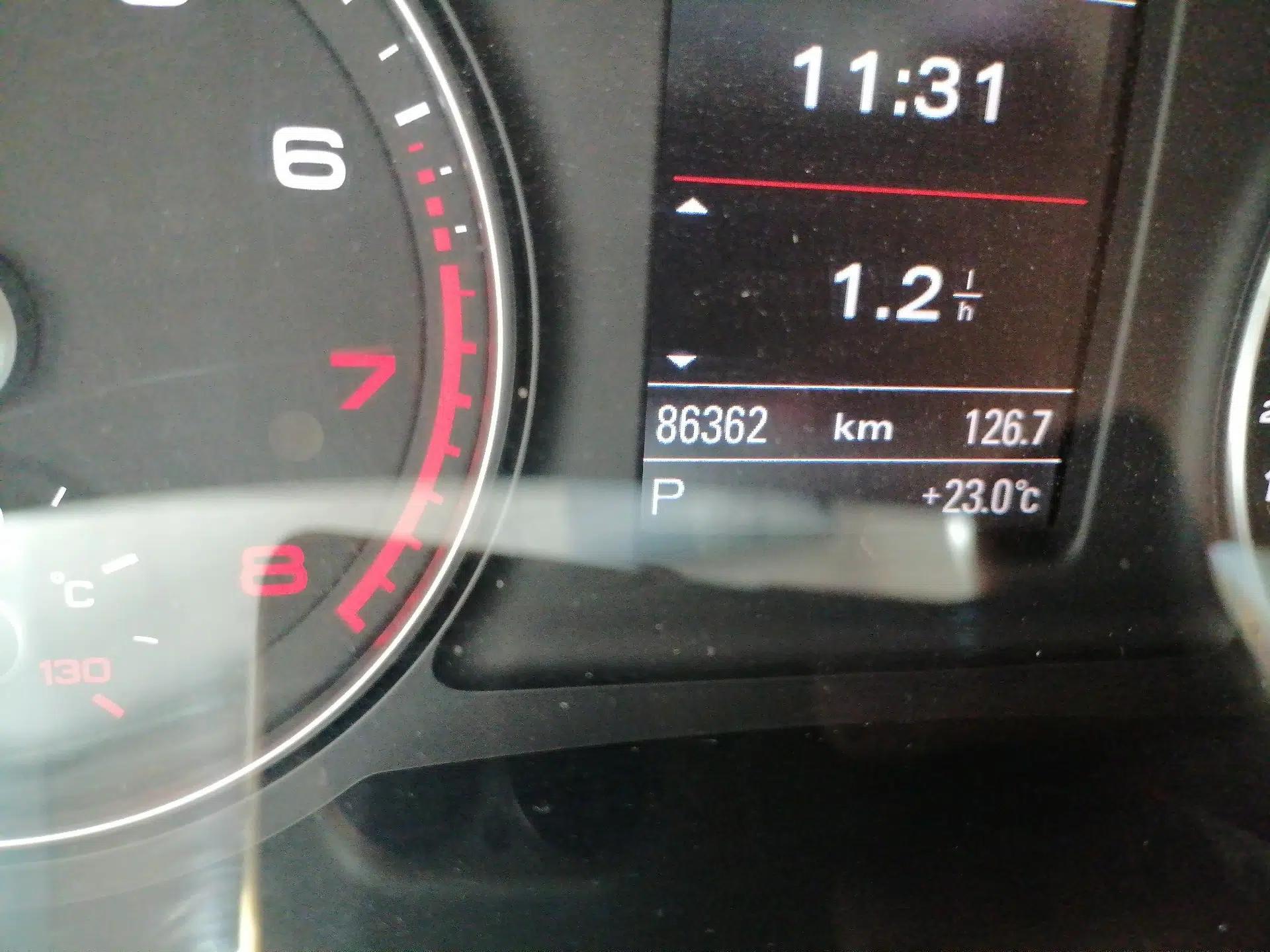 Audi Q3 2015 35 TFSI quattro Luxury Edition — миниатюра 12