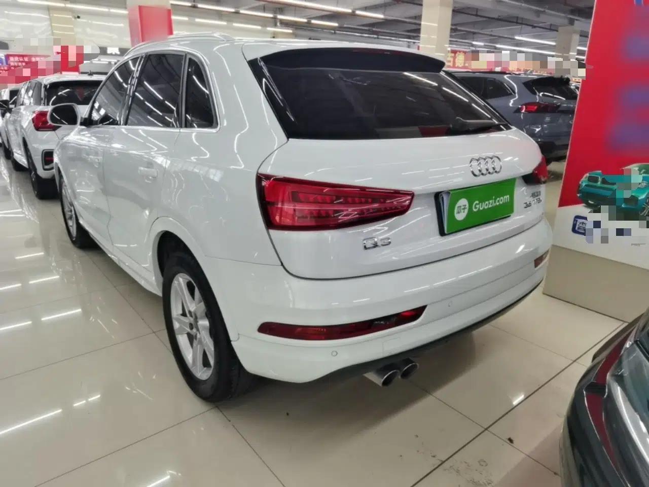 Audi Q3 2018 30th Anniversary Edition 35 TFSI Fashion Model — миниатюра 13