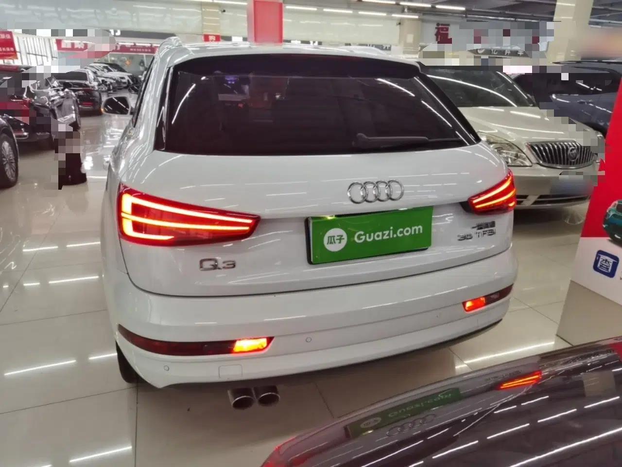Audi Q3 2018 30th Anniversary Edition 35 TFSI Fashion Model — миниатюра 5