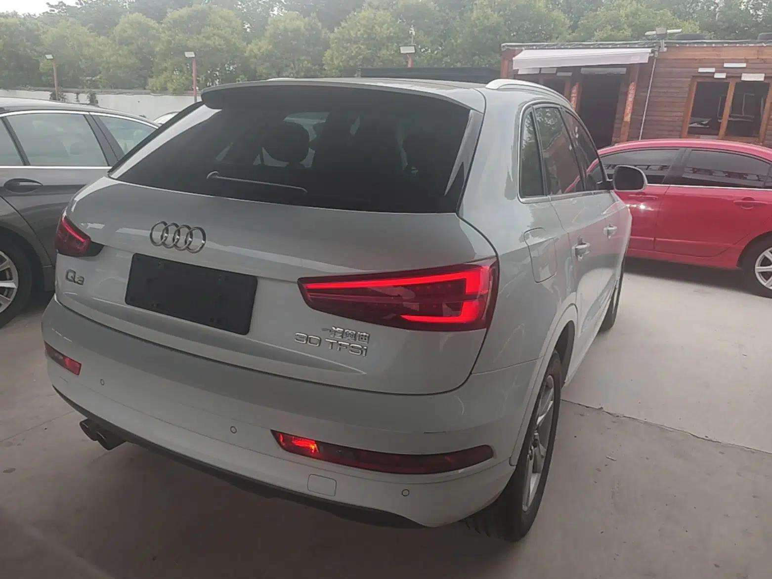 Audi Q3 2018 30th Anniversary Edition 30 TFSI Fashion Model — миниатюра 5