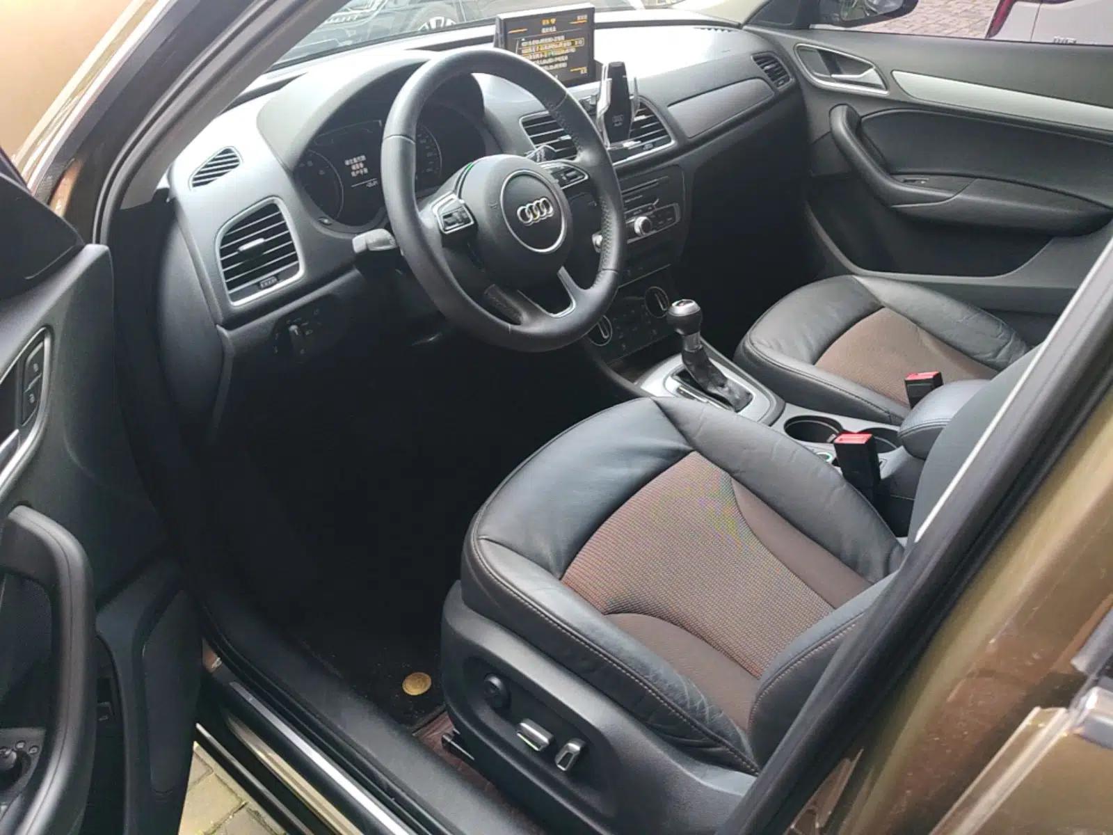 Audi Q3 2018 30th Anniversary Edition 35 TFSI Fashion Model — миниатюра 18