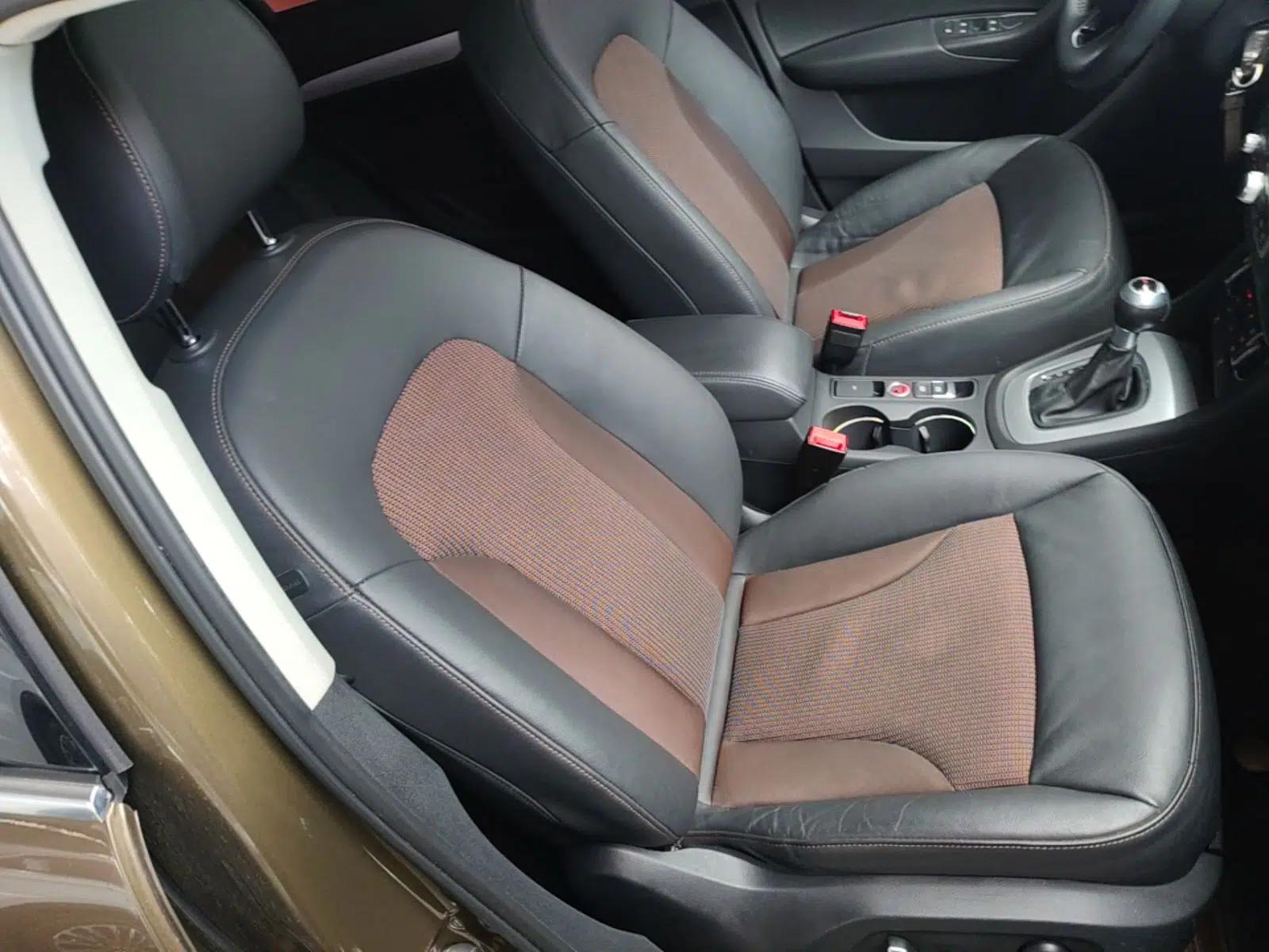 Audi Q3 2018 30th Anniversary Edition 35 TFSI Fashion Model — миниатюра 19